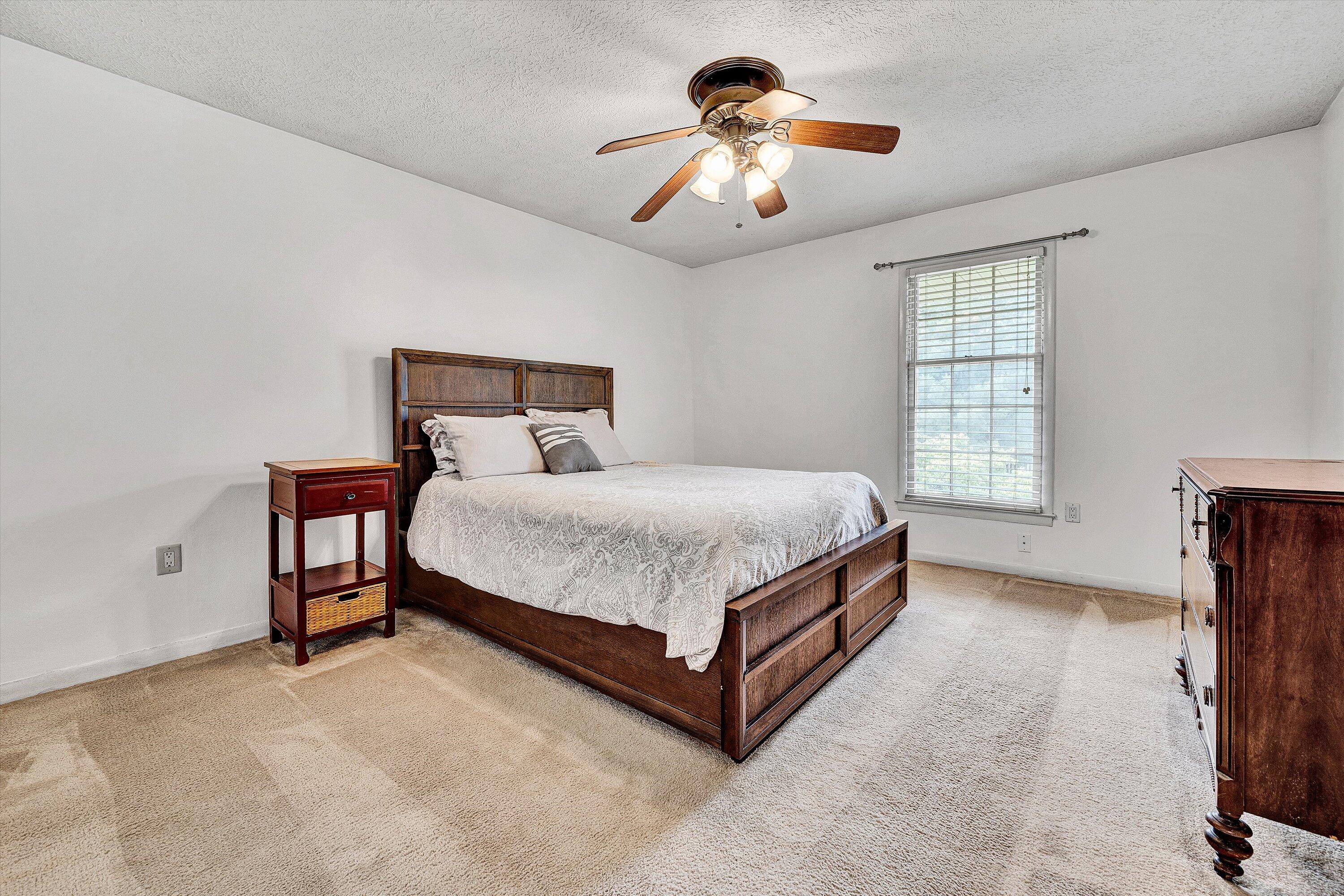 5260 Crossbow Cir #9E, Roanoke, Ohio image 16