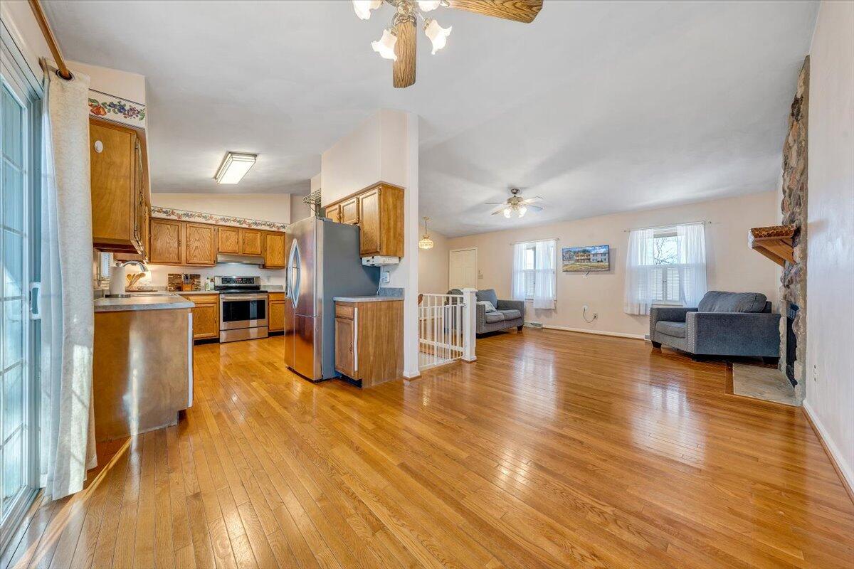 274 Ridgeview Rd, Blue Ridge, Virginia image 13