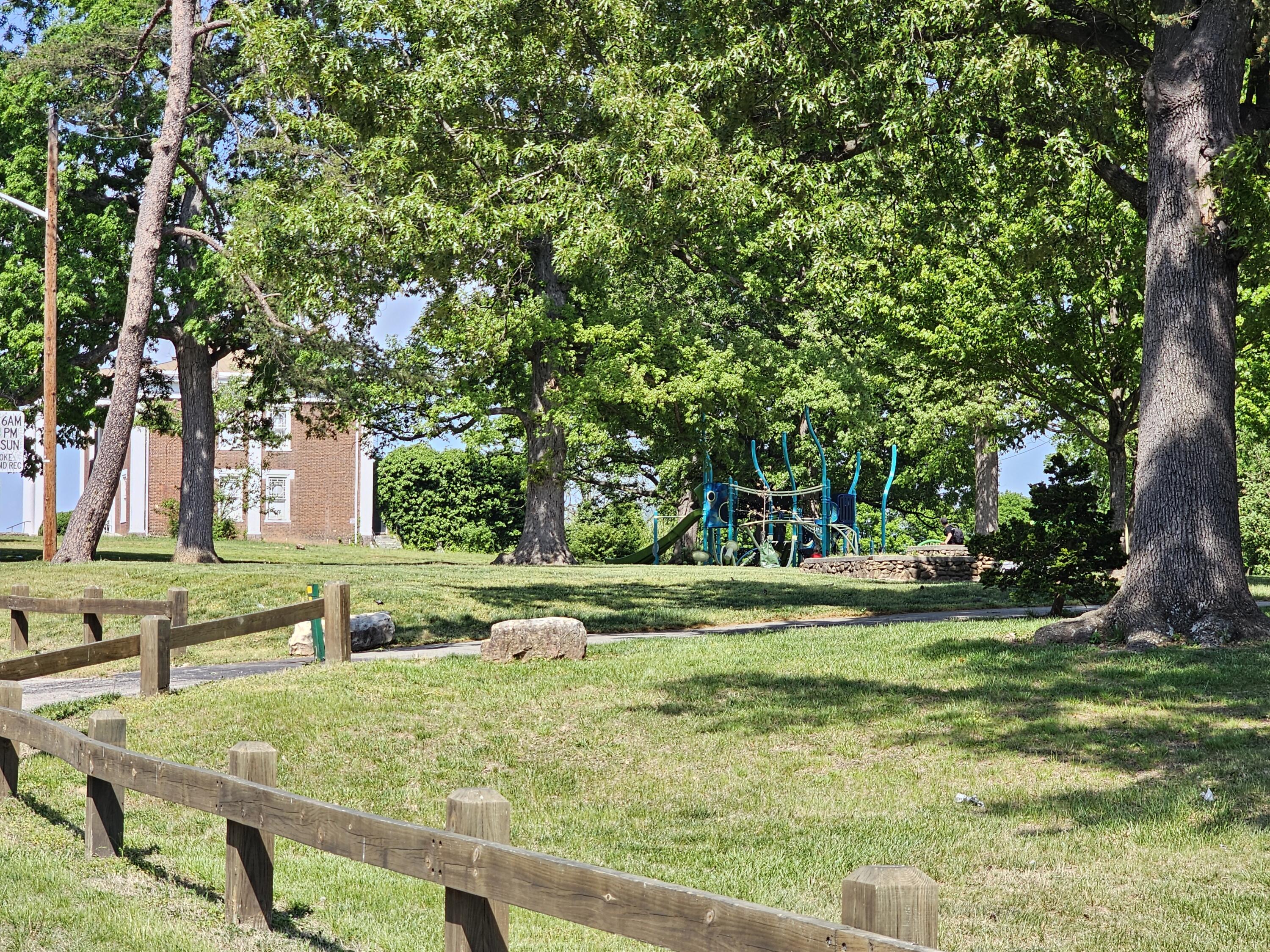 1201 Penrod Ave, Roanoke, Virginia image 17