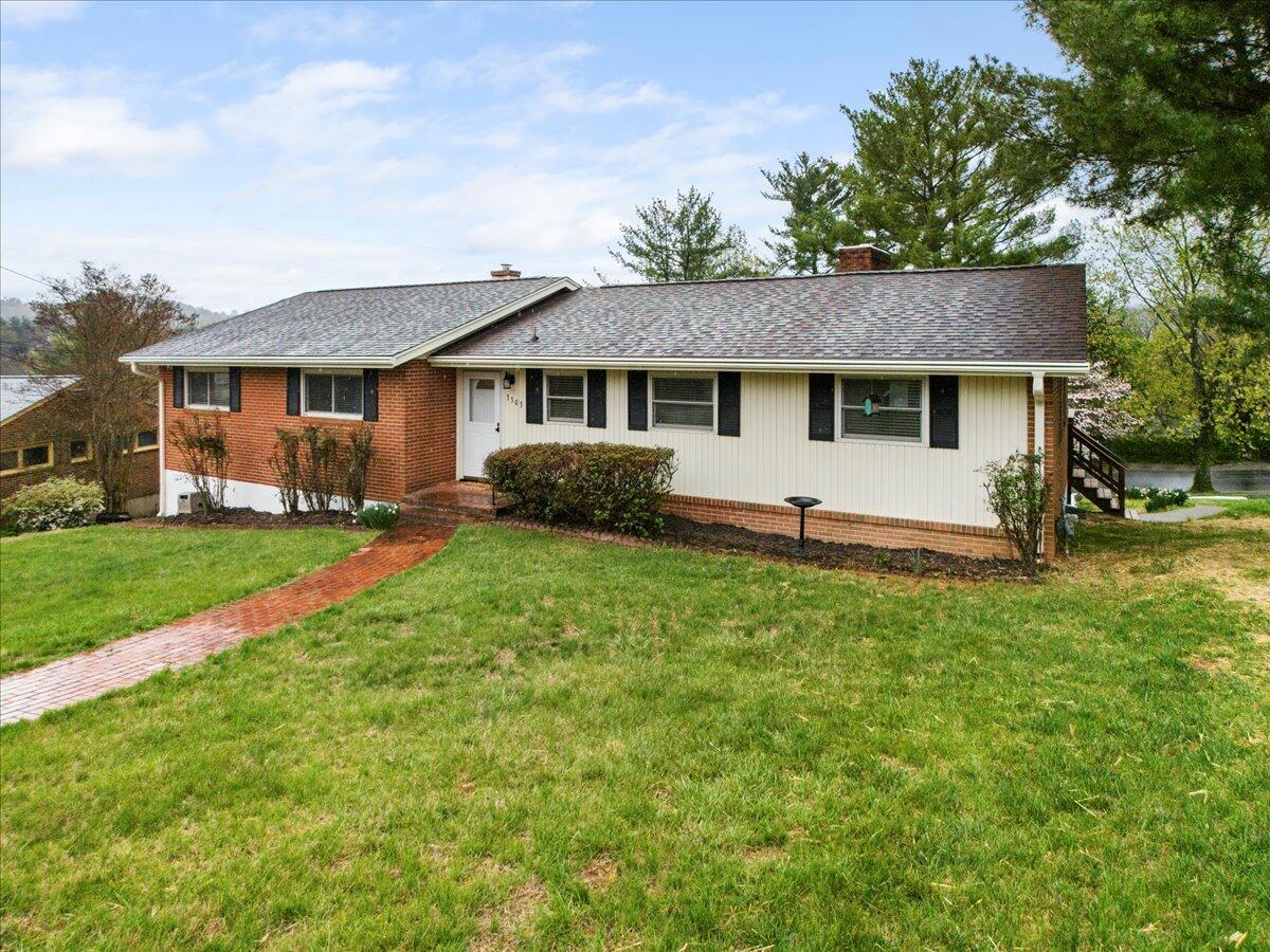 3303 Ledgewood Ave, Roanoke, Virginia image 4