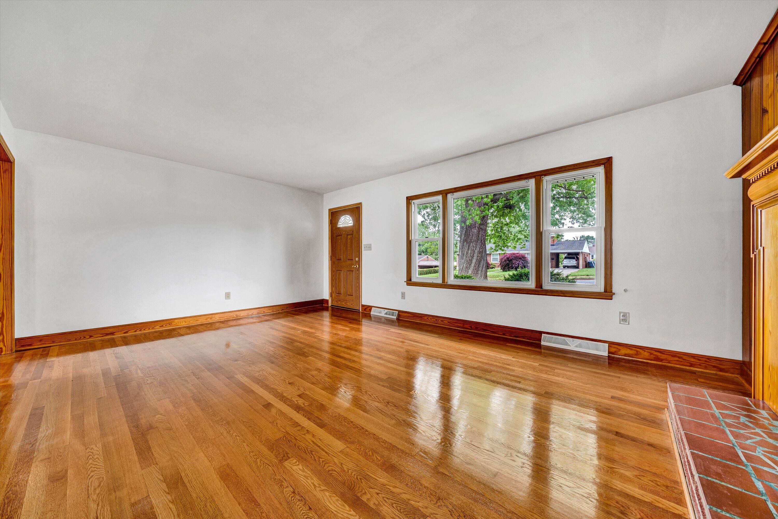 3336 Trinkle Ave, Roanoke, Virginia image 4