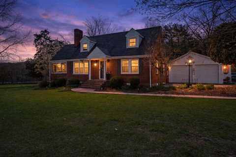 Homes For Sale - 779 Catawba Rd<br/> Daleville, VA 24083