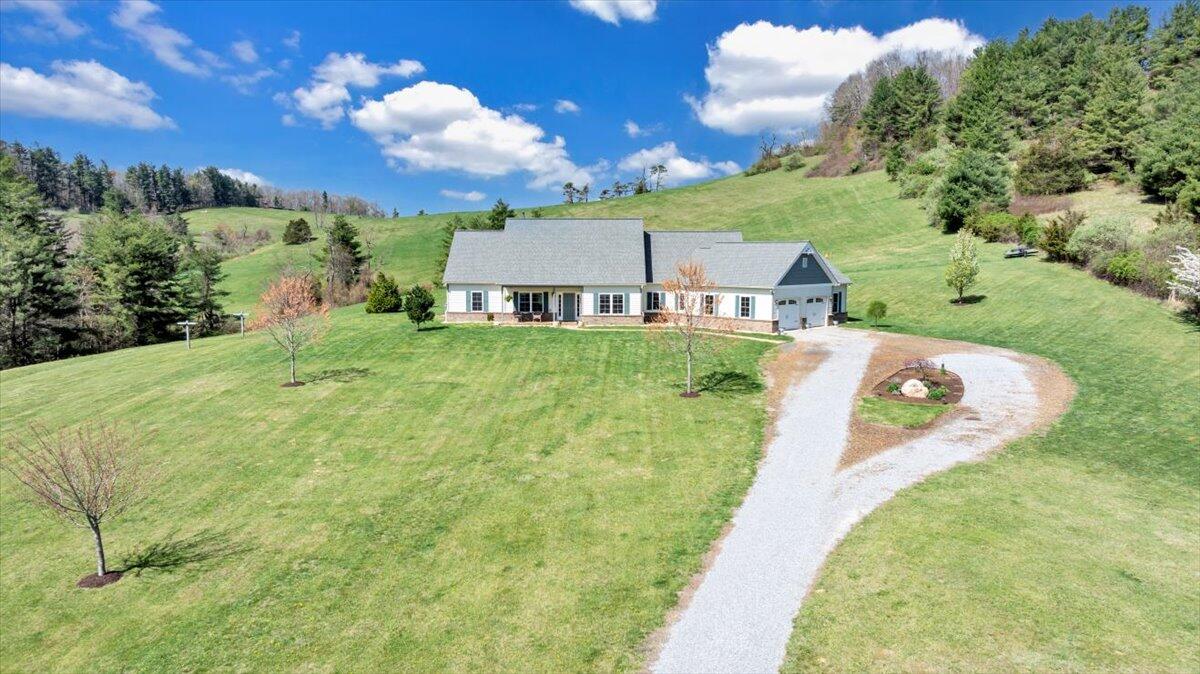 398 River Ridge Rd, Copper Hill, Virginia image 1