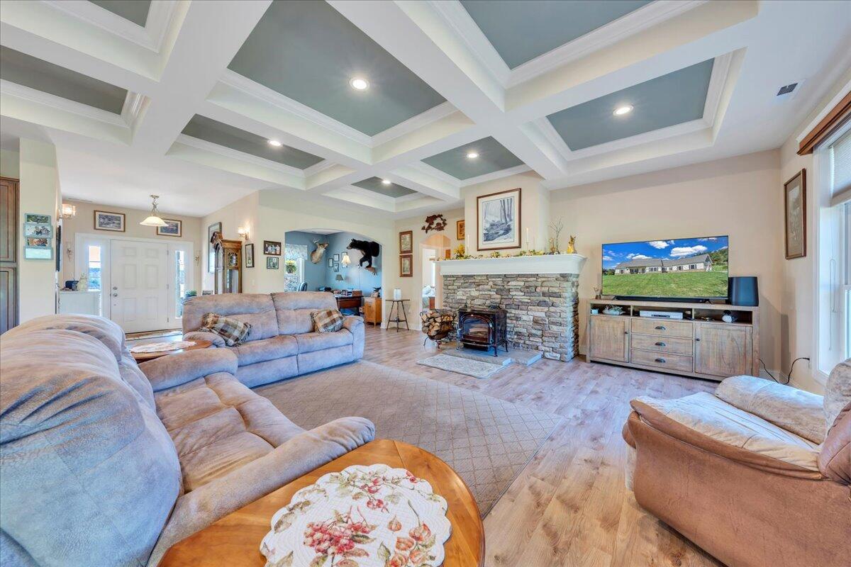 398 River Ridge Rd, Copper Hill, Virginia image 18