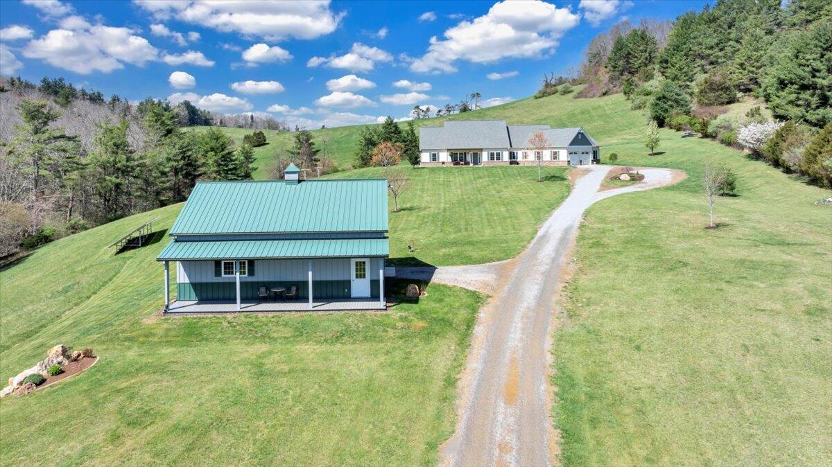 398 River Ridge Rd, Copper Hill, Virginia image 3