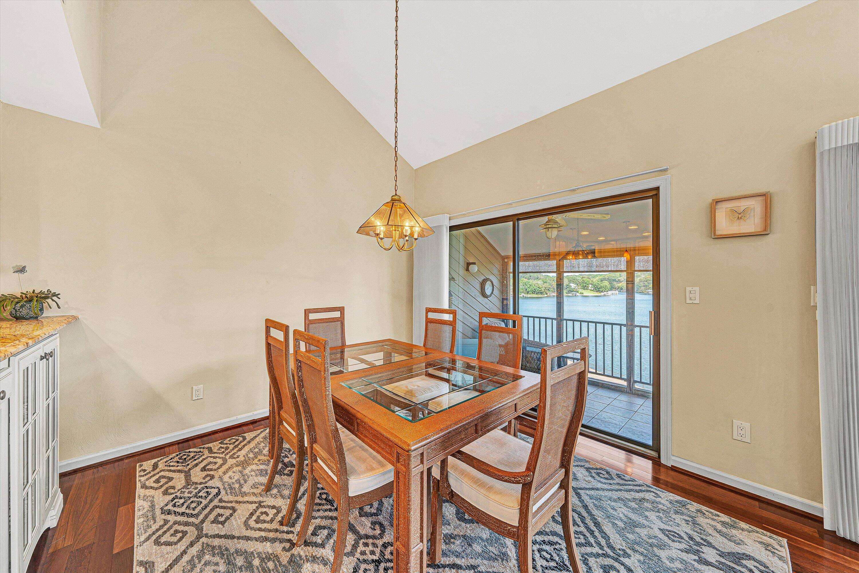 Moneta, Virginia 24121, United States, 3 Bedrooms Bedrooms, ,3 BathroomsBathrooms,Residential,Active,222840