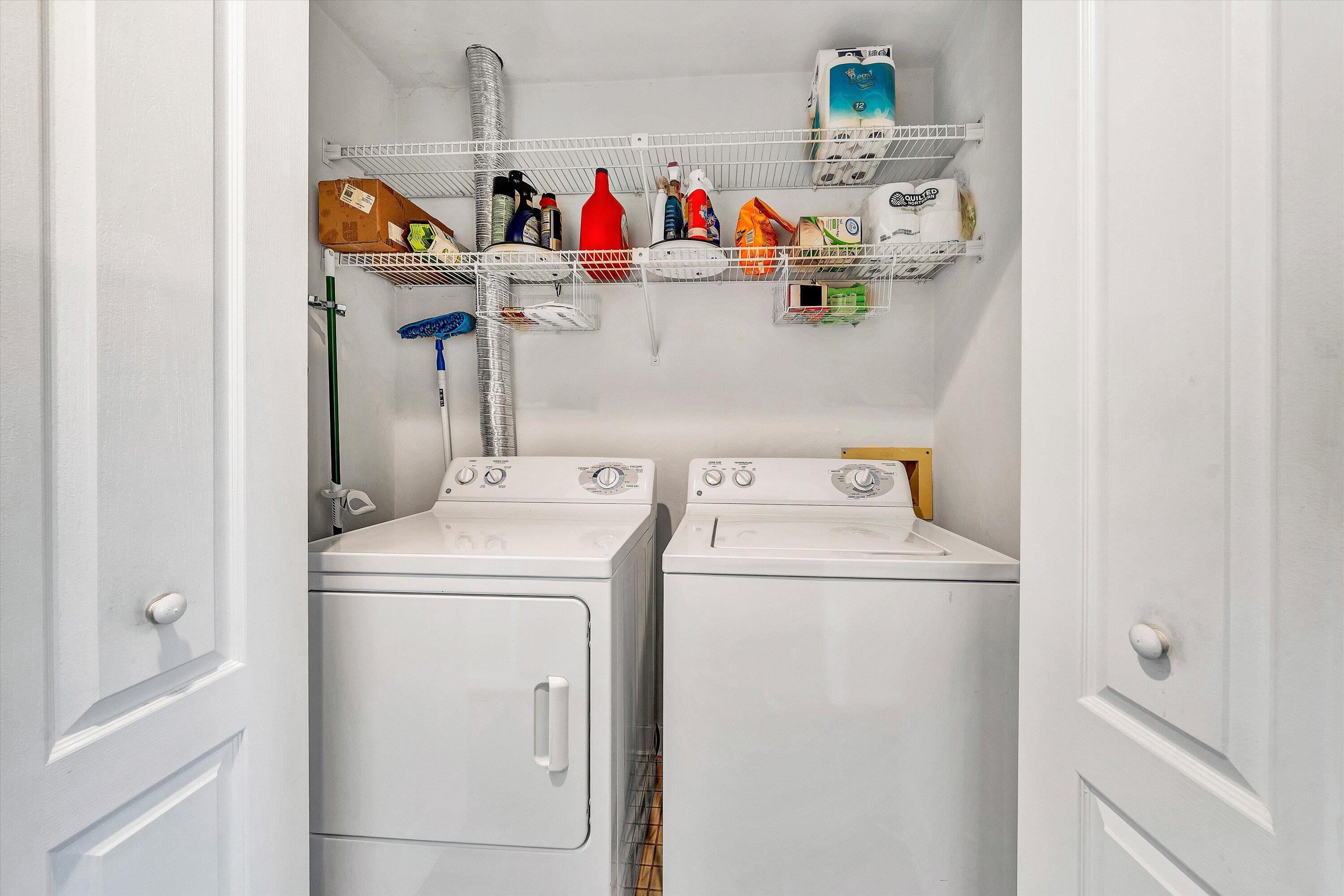 Moneta, Virginia 24121, United States, 3 Bedrooms Bedrooms, ,3 BathroomsBathrooms,Residential,Active,222840