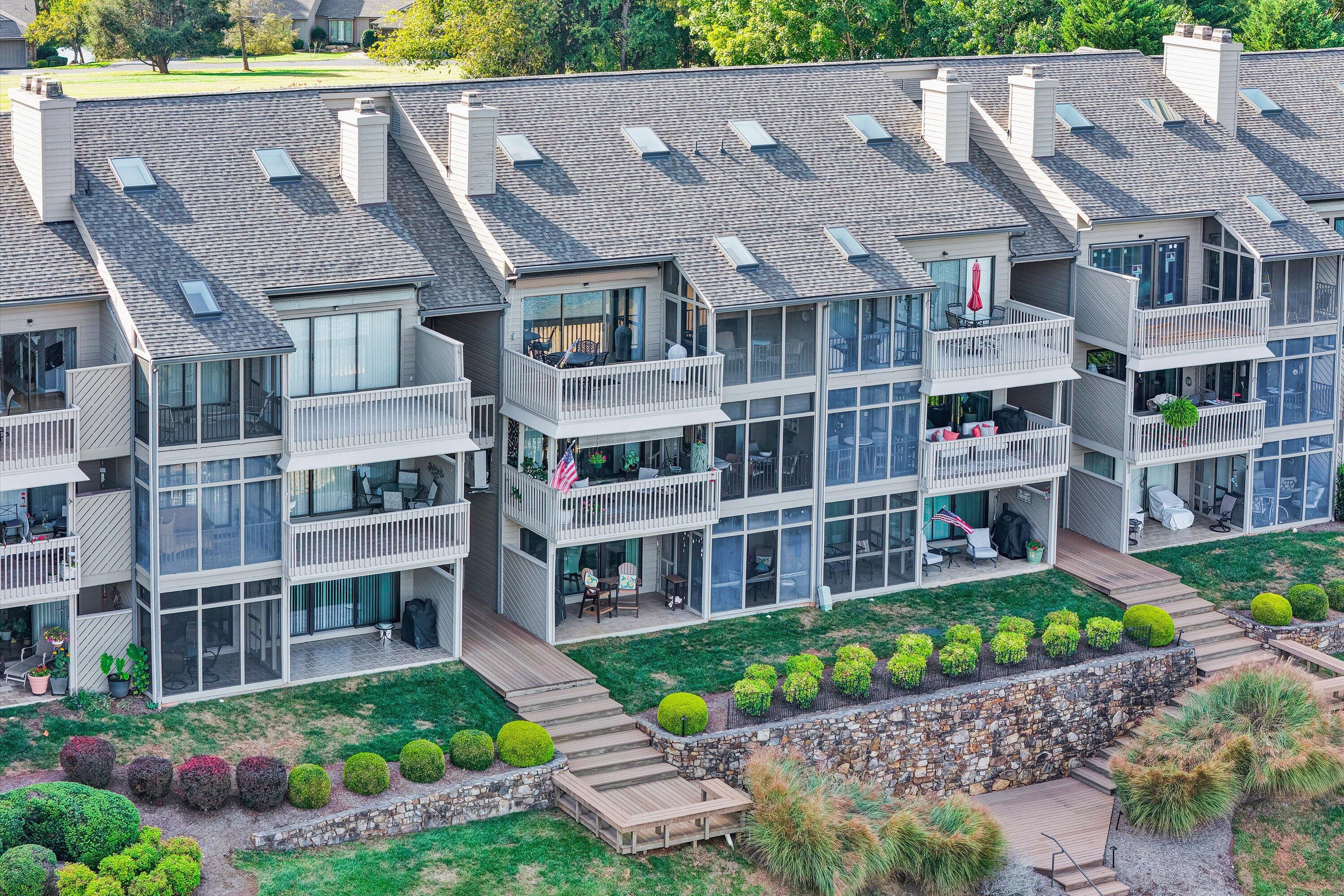 Moneta, Virginia 24121, United States, 3 Bedrooms Bedrooms, ,3 BathroomsBathrooms,Residential,Active,222840