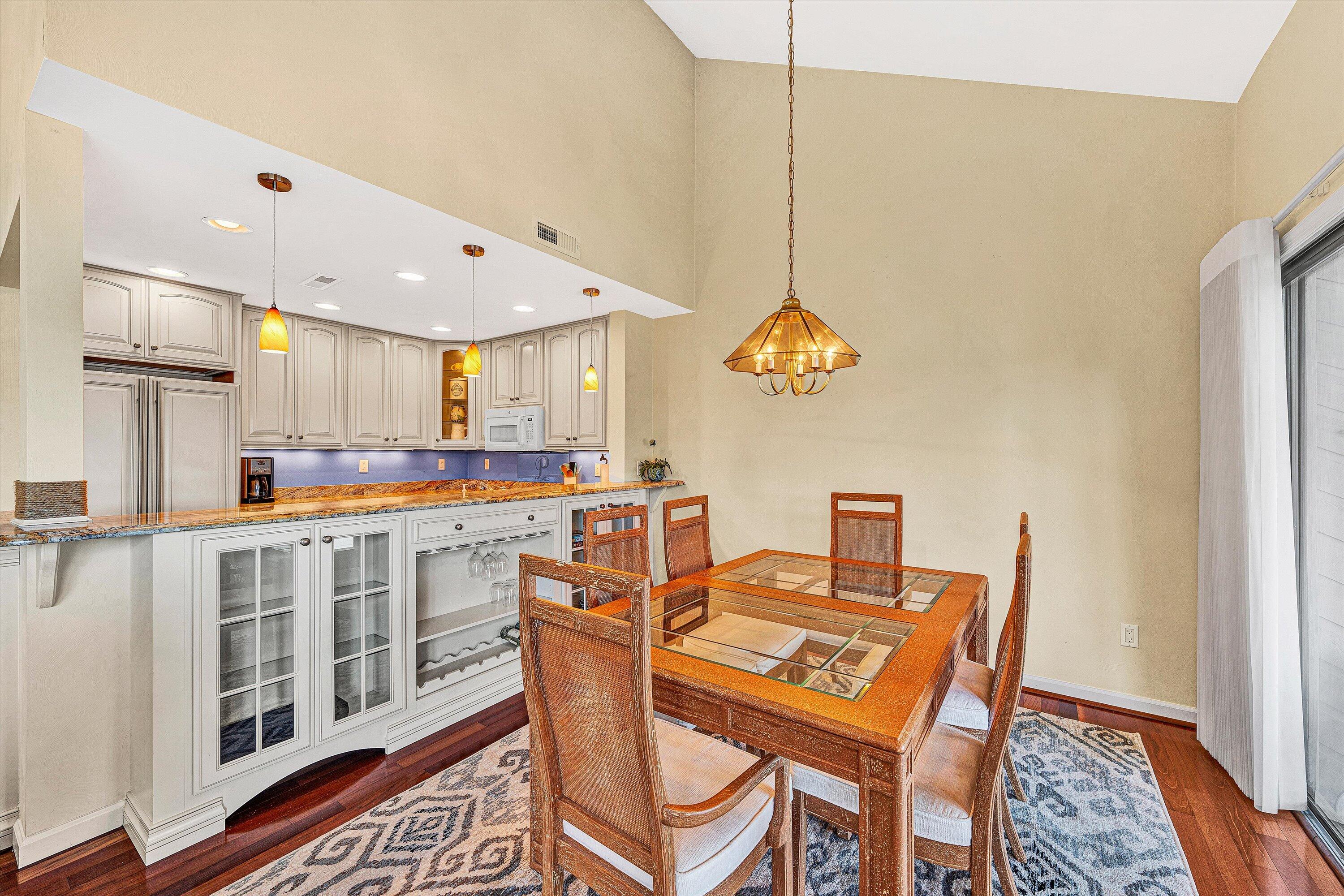 Moneta, Virginia 24121, United States, 3 Bedrooms Bedrooms, ,3 BathroomsBathrooms,Residential,Active,222840