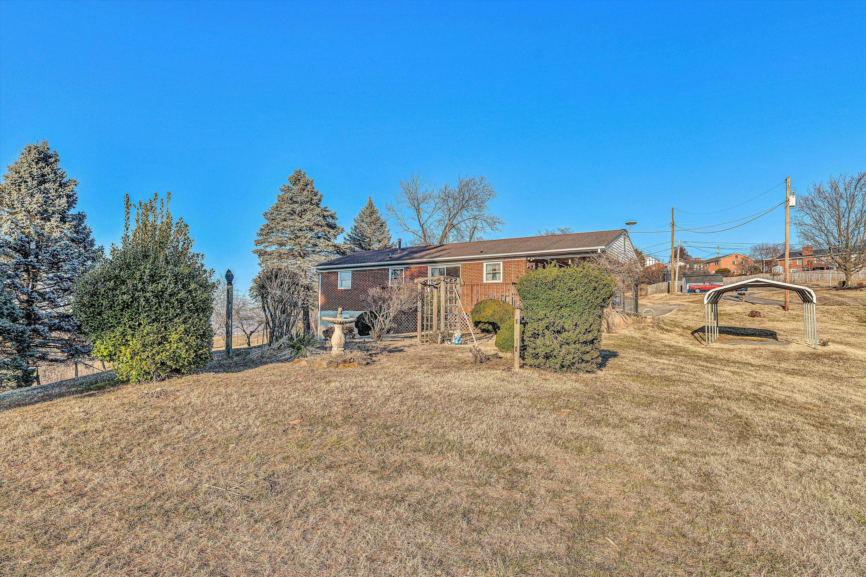 805 Gates Ln, Roanoke, Virginia image 34