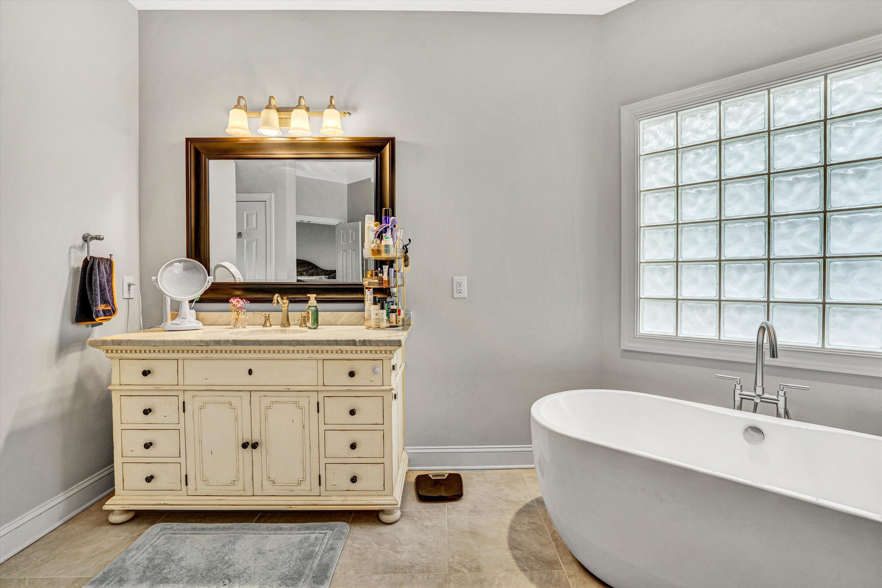 3707 Wellington Dr, Roanoke, Ohio image 38