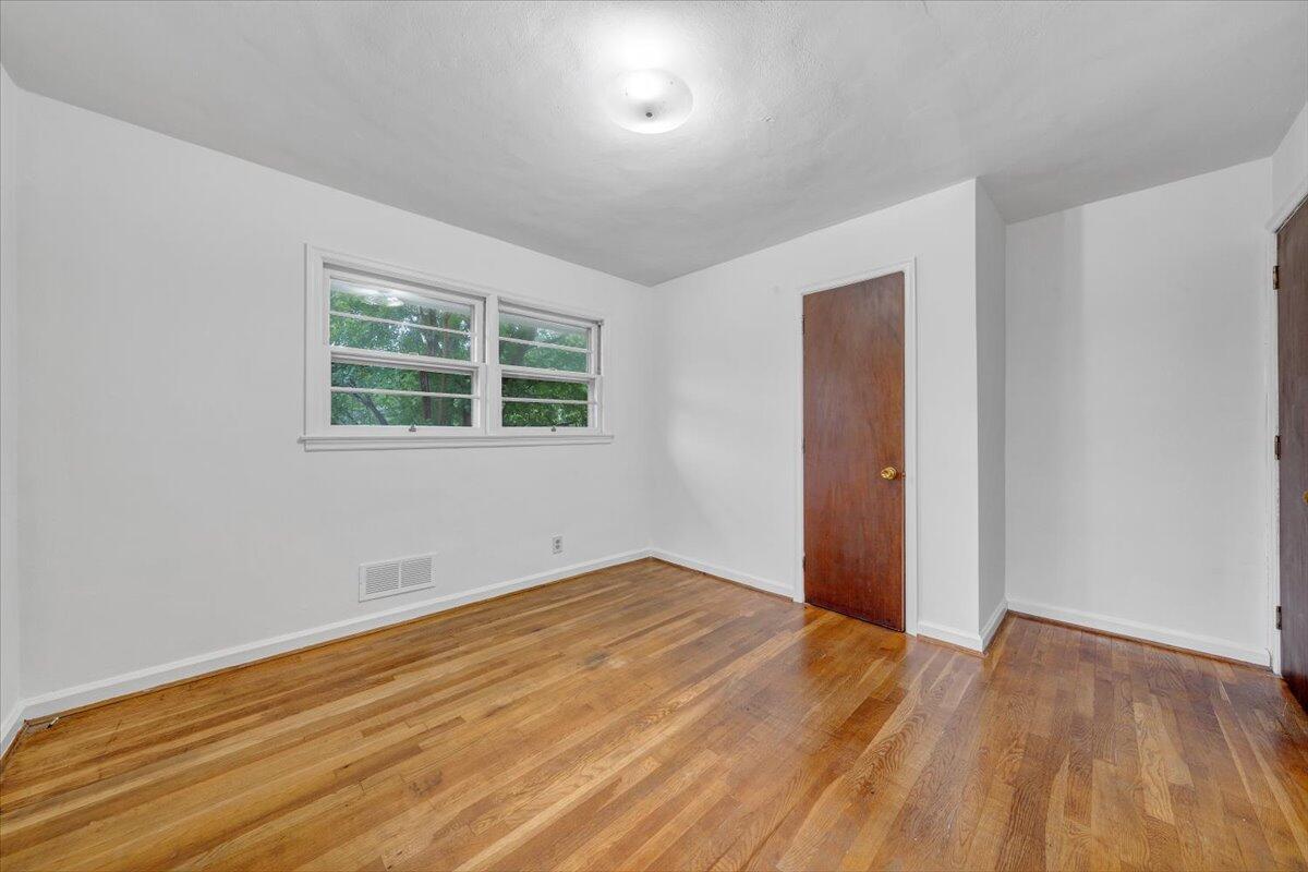 1113 Brandon Ave, Roanoke, Virginia image 13
