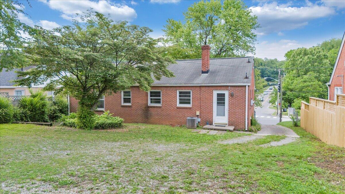 1113 Brandon Ave, Roanoke, Virginia image 23