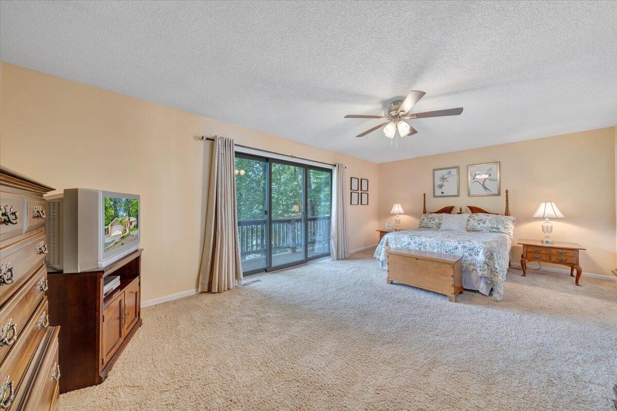 114 Freeboard Dr, Moneta, Virginia image 46