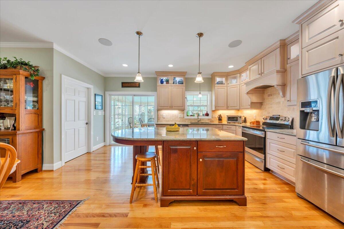 530 Mallard Point Rd, Wirtz, Virginia image 17