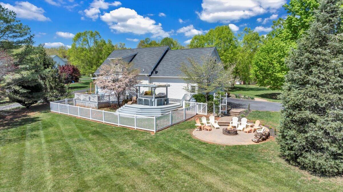 530 Mallard Point Rd, Wirtz, Virginia image 2