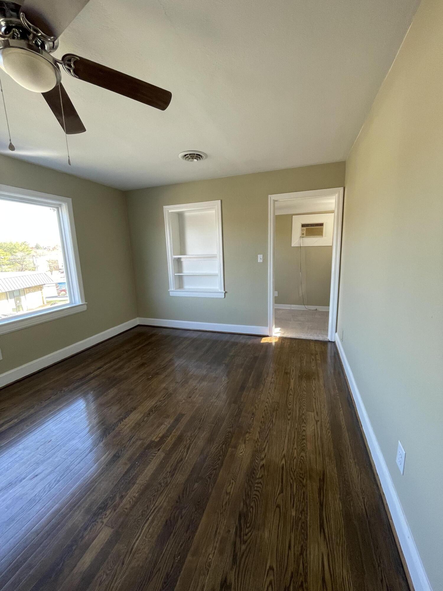 2822 Sweetbrier Ave, Roanoke, Virginia image 9