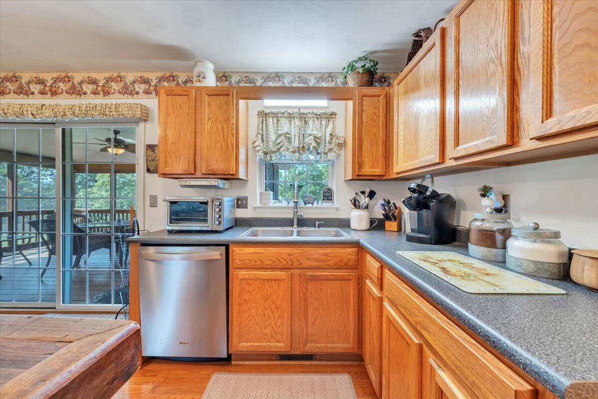 6119 Carolina Trl, Roanoke, Virginia image 15