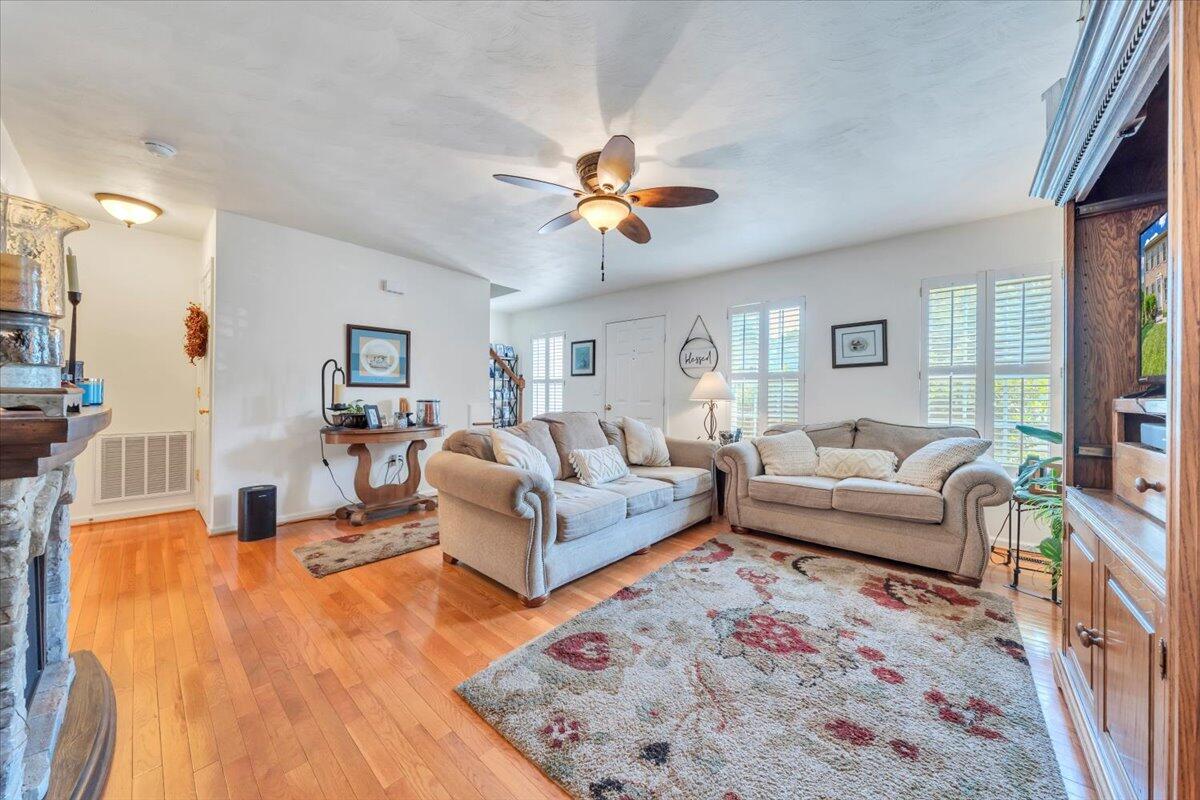 6119 Carolina Trl, Roanoke, Virginia image 5