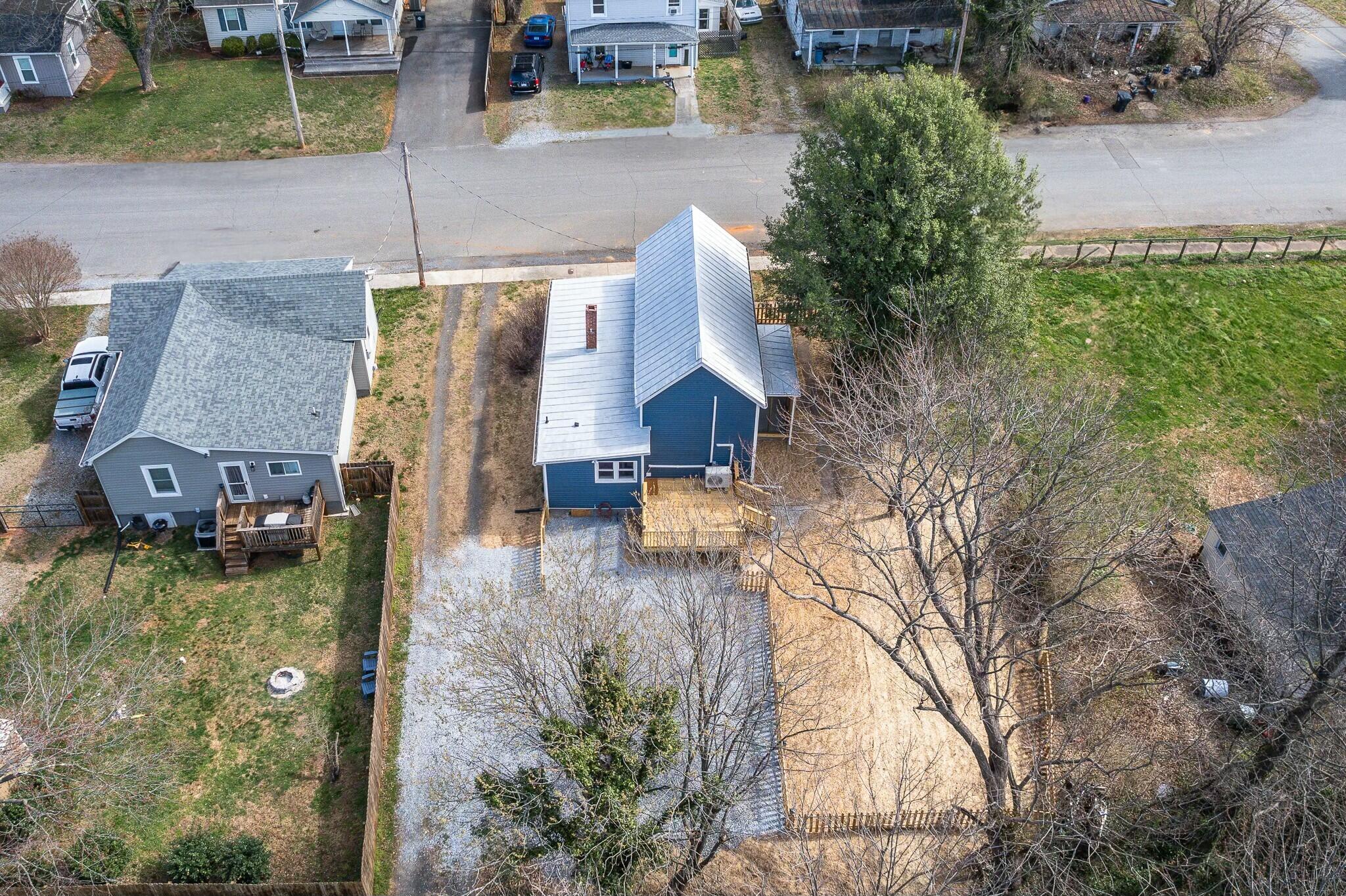 905 Judd St, Bedford, Virginia image 41