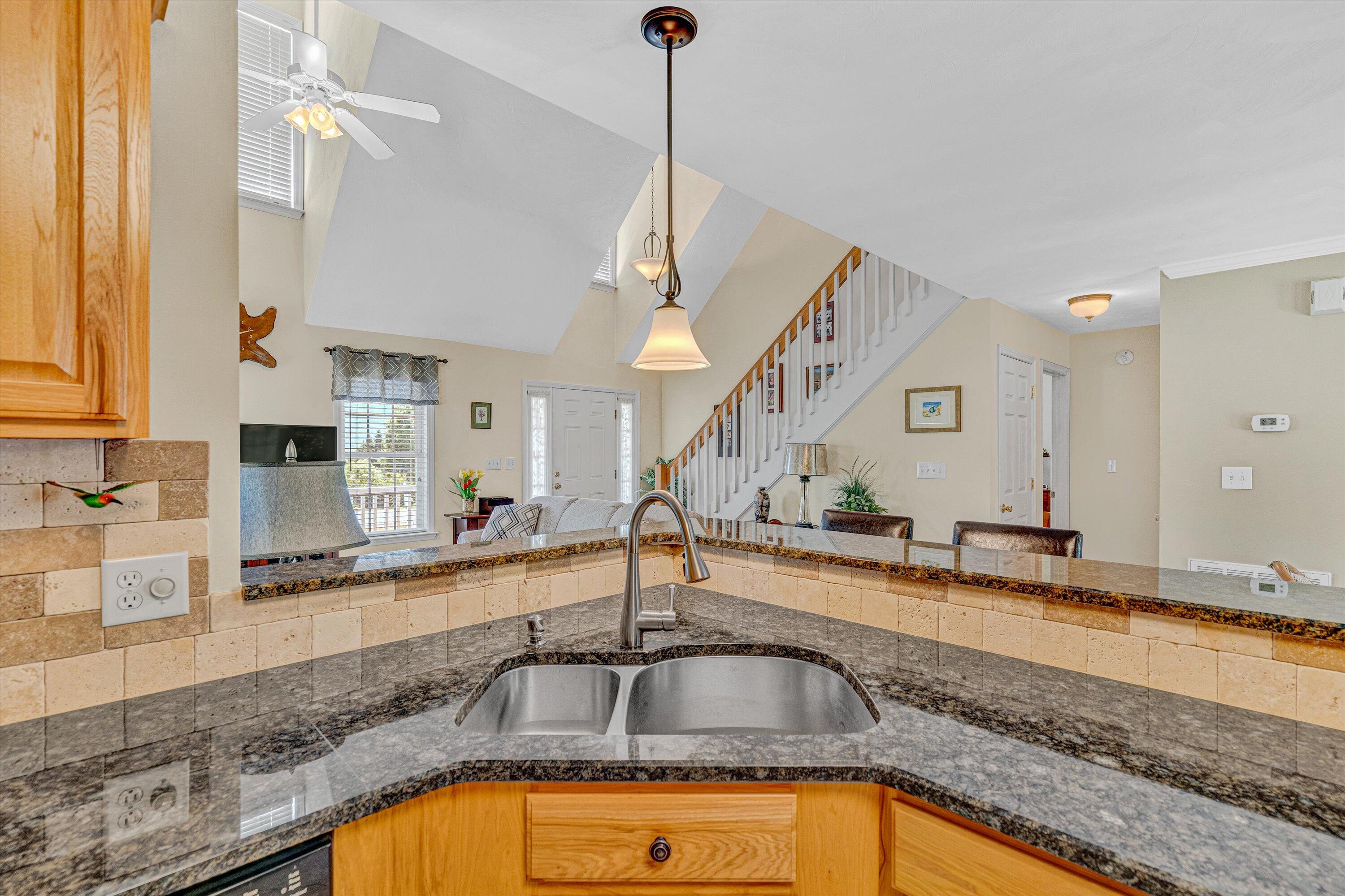 1304 Virginia Ridge Dr, Hardy, Virginia image 16