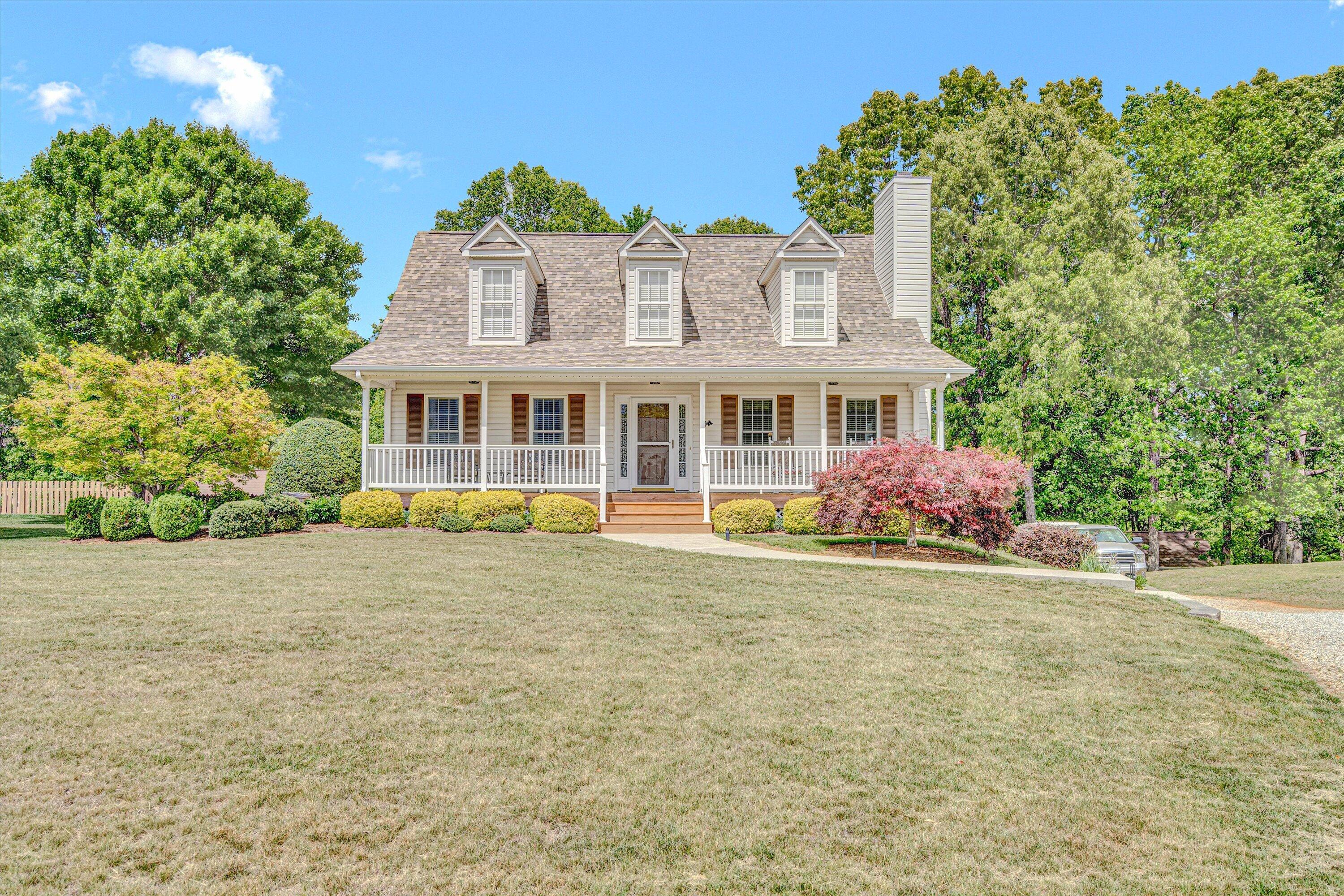 1304 Virginia Ridge Dr, Hardy, Virginia image 1