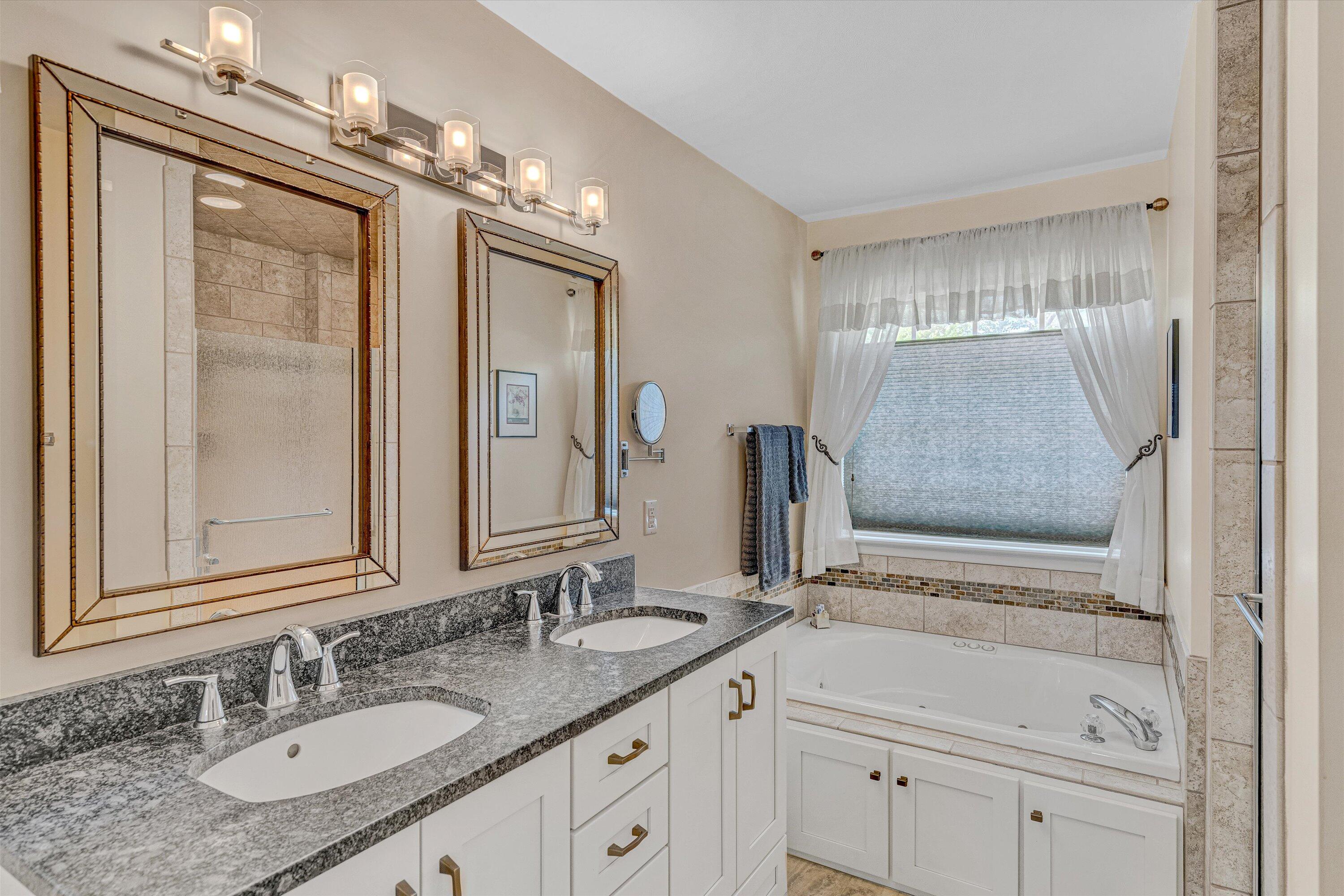 1304 Virginia Ridge Dr, Hardy, Virginia image 19