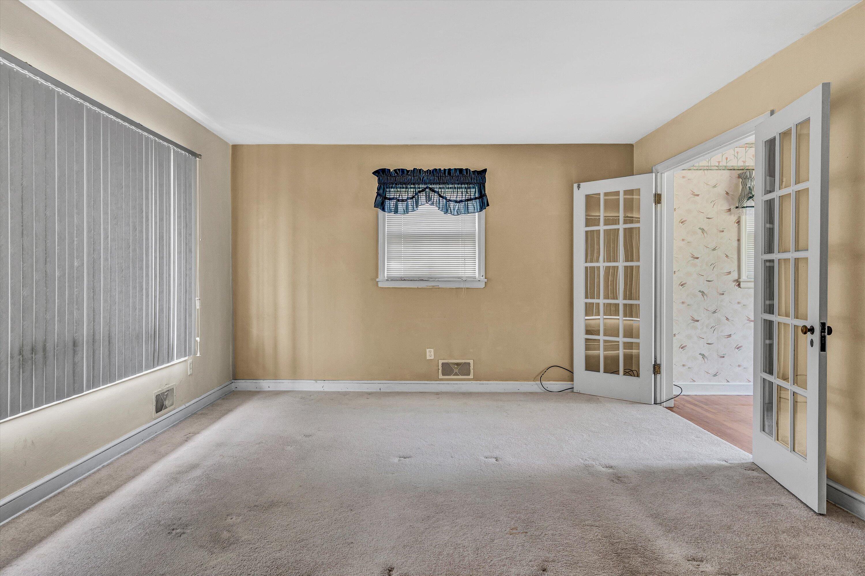 126 Frontier Rd, Roanoke, Virginia image 5