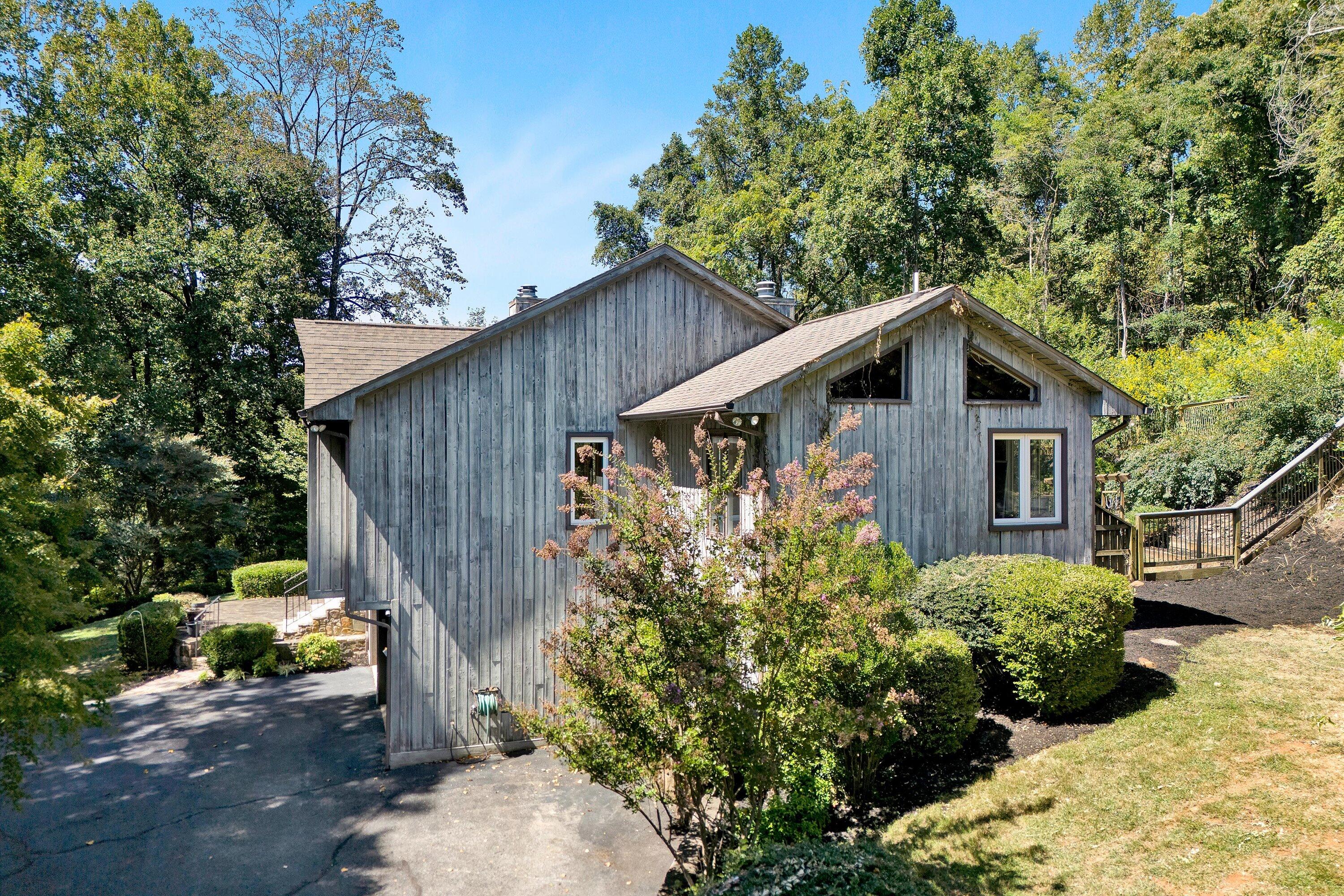 2647 Porters Mountain Rd, Blue Ridge, Virginia image 44