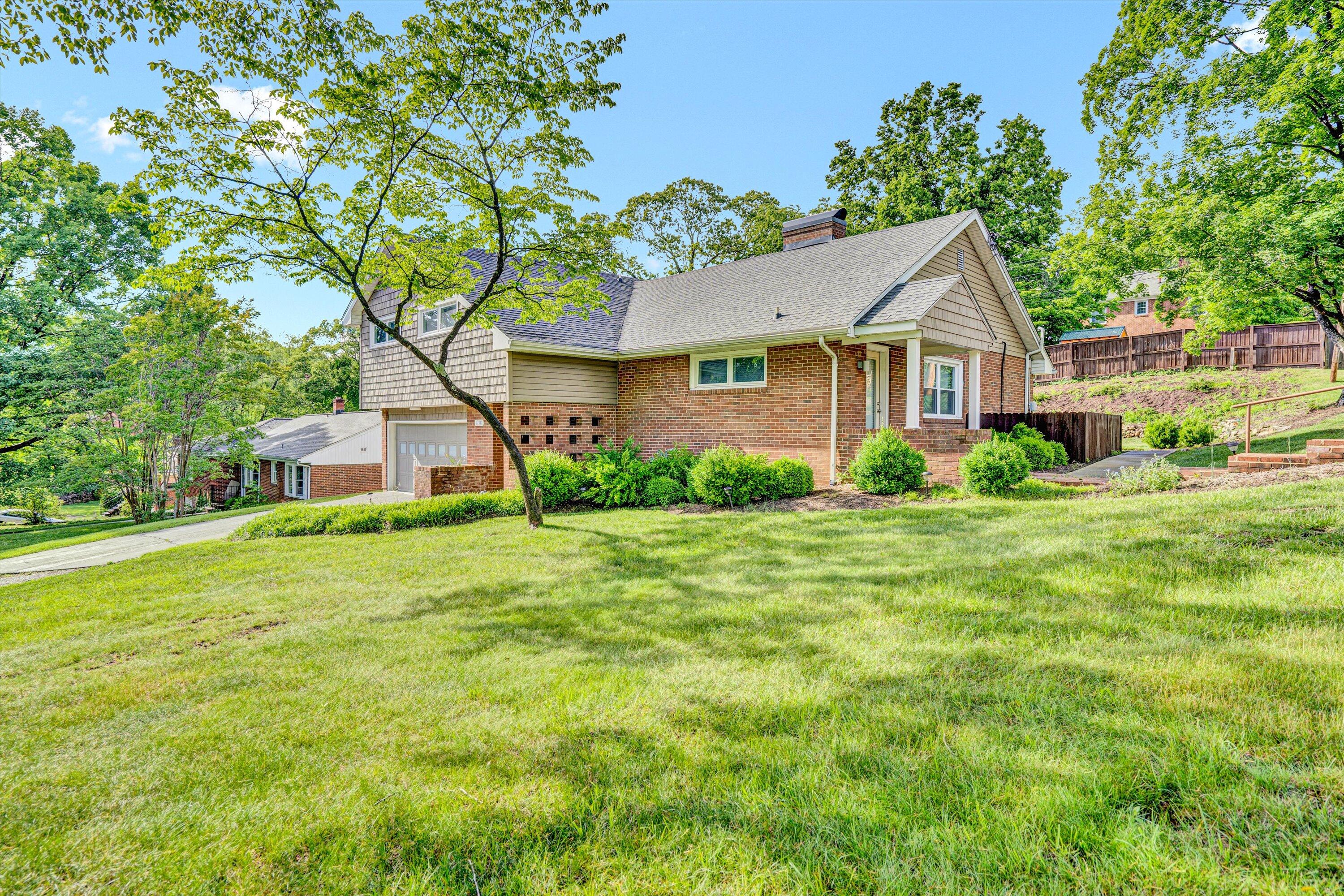 1701 Wilbur Rd, Roanoke, Virginia image 2