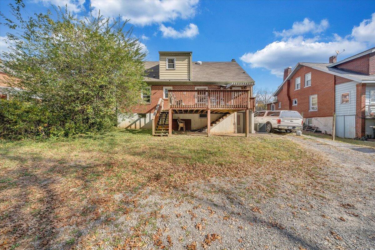 3718 Round Hill Ave, Roanoke, Virginia image 36