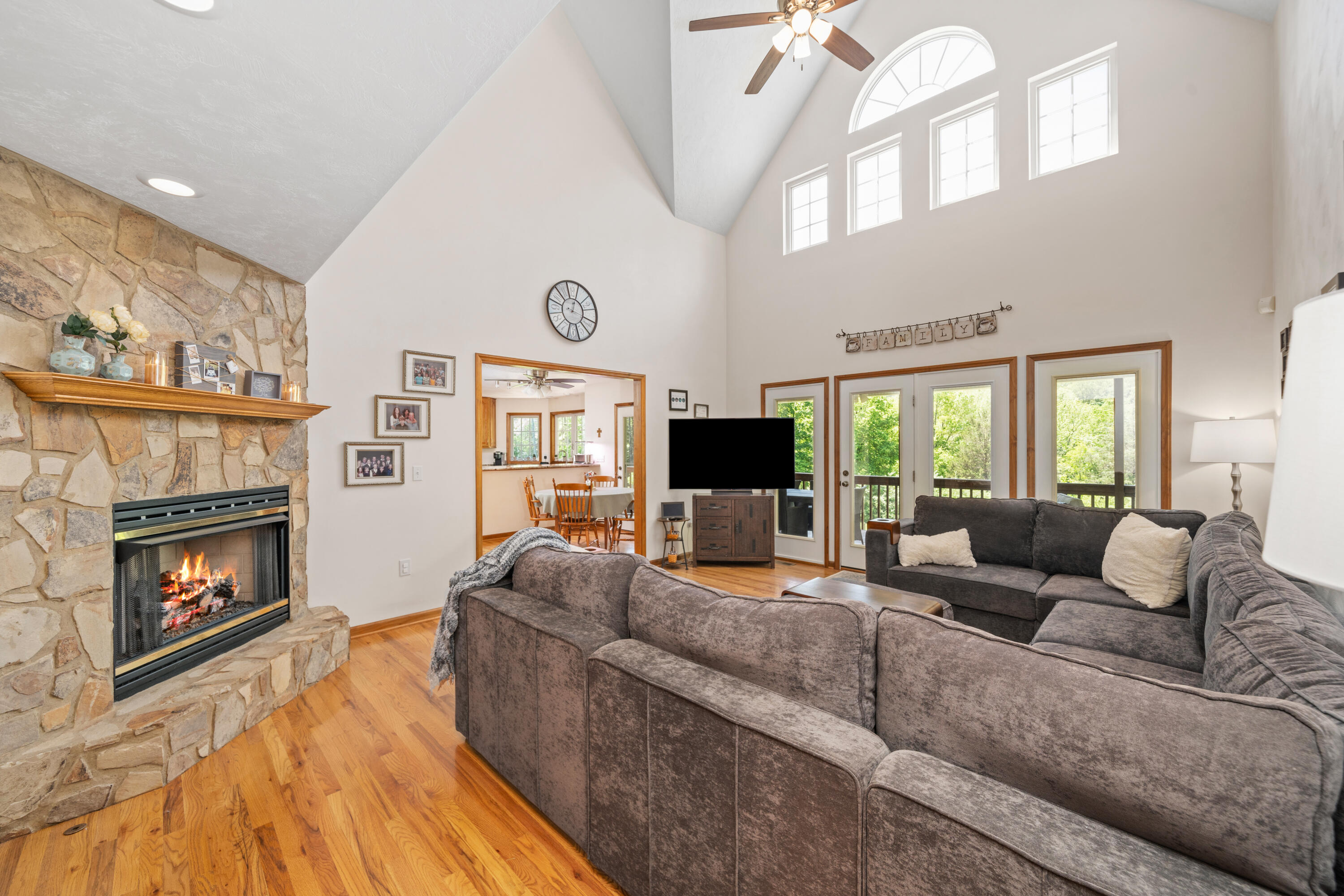 93 Woody Way, Daleville, Virginia image 9