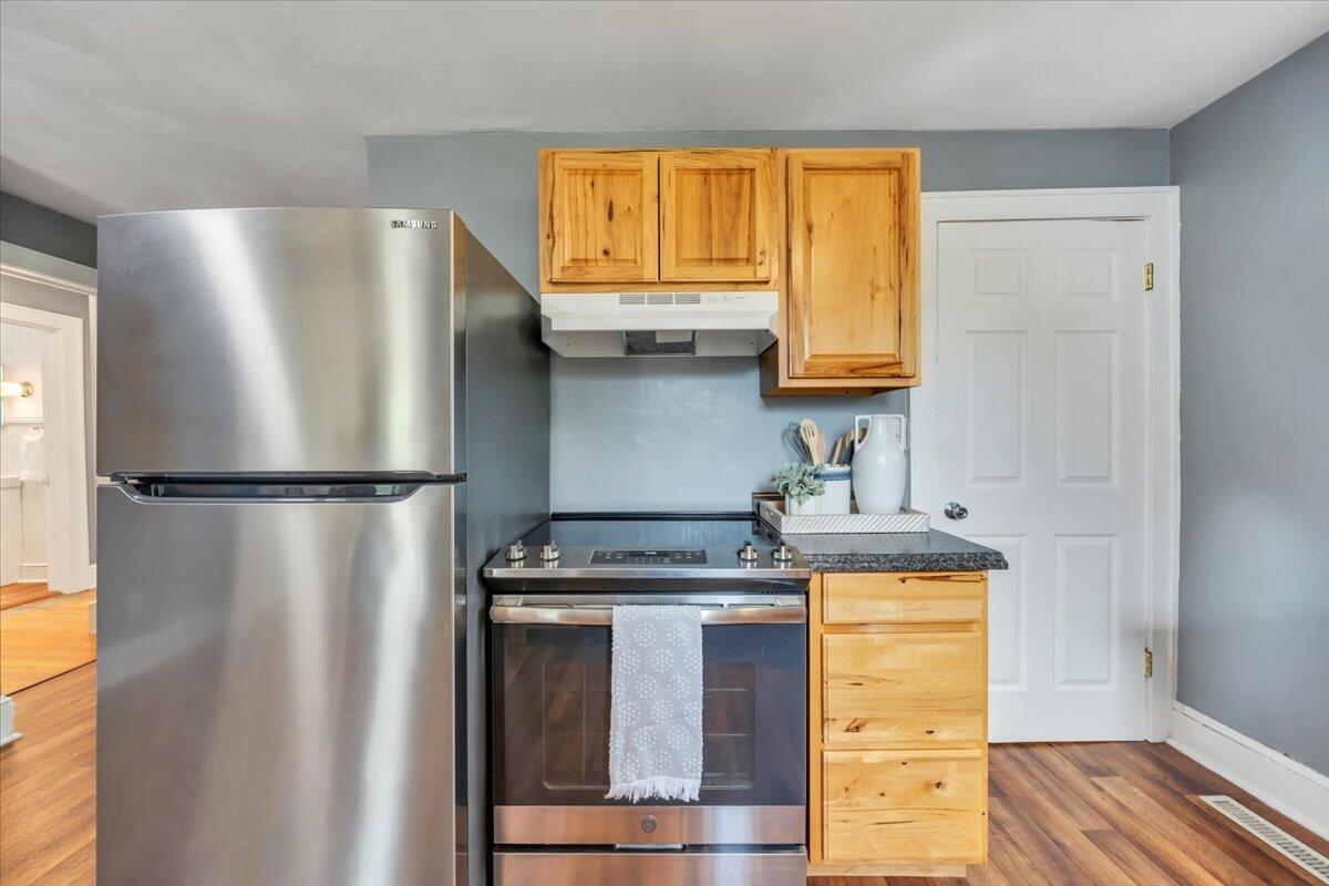 1102 Carolina Ave, Salem, Virginia image 14