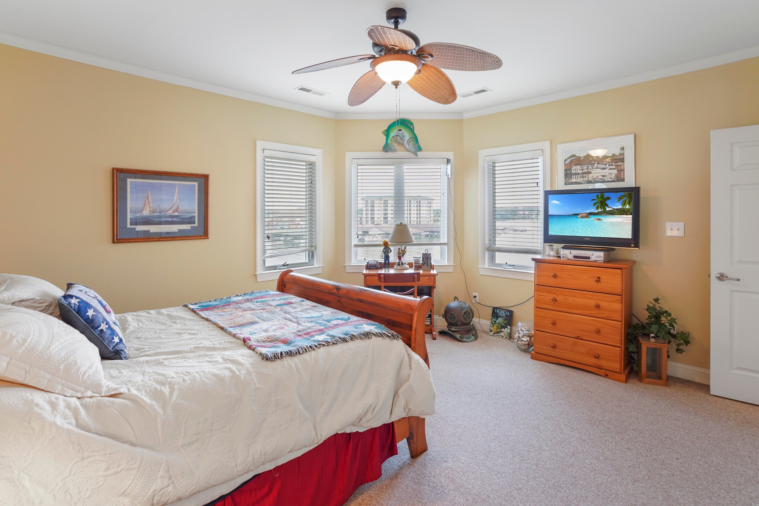 544 Woodbrook Rd, Moneta, VA, 24121, USA, 4 Bedrooms Bedrooms, ,4 BathroomsBathrooms,Residential,Active,544 Woodbrook Rd,926045