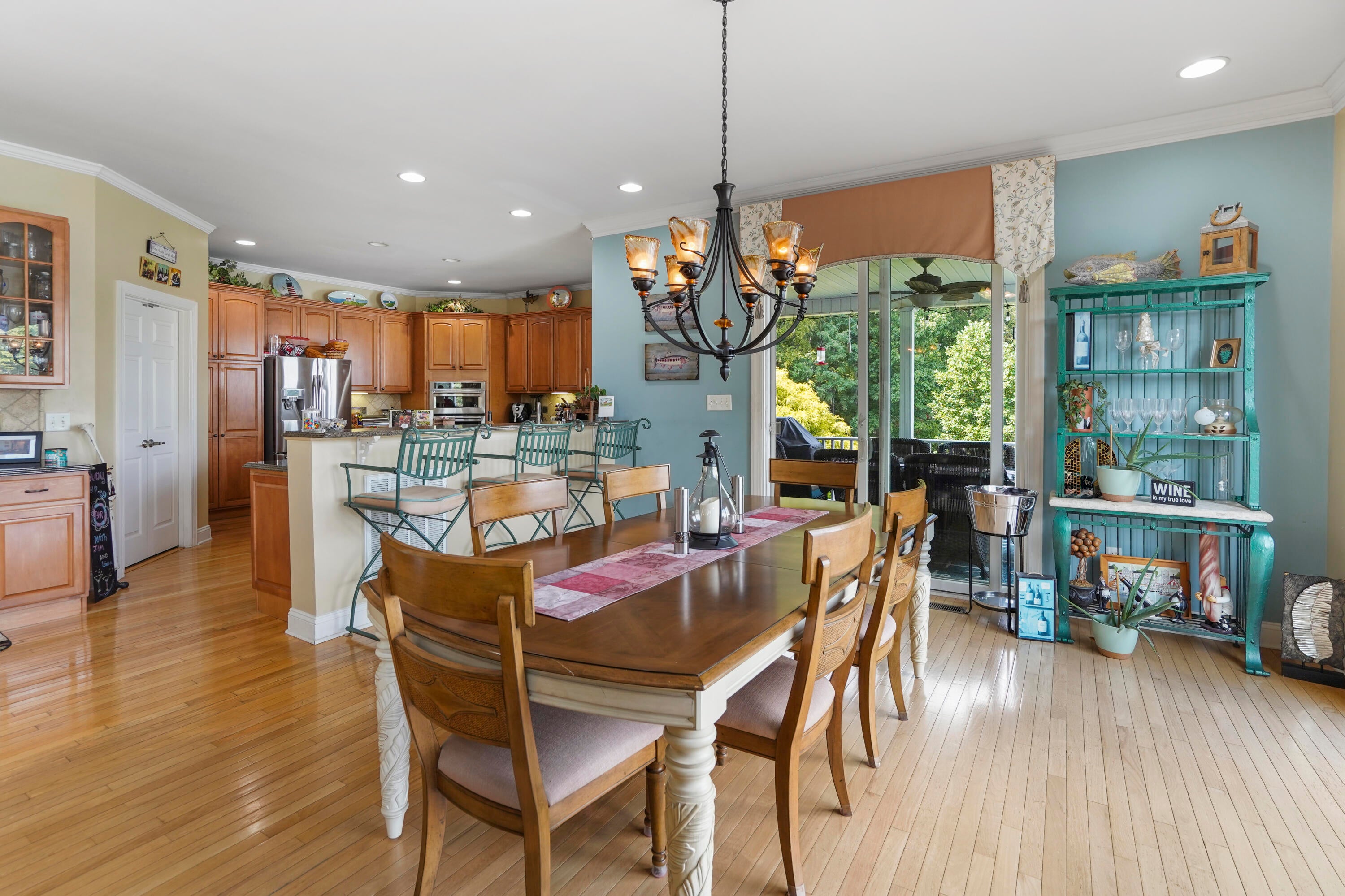 544 Woodbrook Rd, Moneta, VA, 24121, USA, 4 Bedrooms Bedrooms, ,4 BathroomsBathrooms,Residential,Active,544 Woodbrook Rd,926045