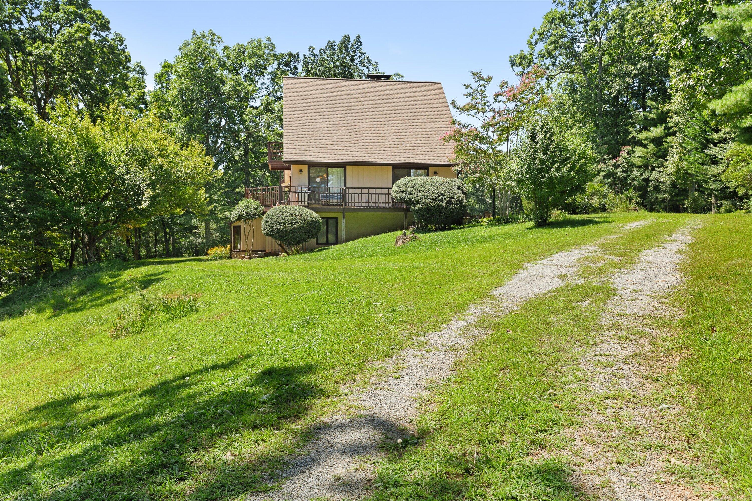 99 Raglin Branch Ln, Ferrum, Virginia image 28