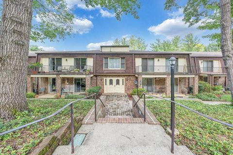 Condo For Sale - 3400 Kim Ct #APT A16<br/> Roanoke, VA 24018