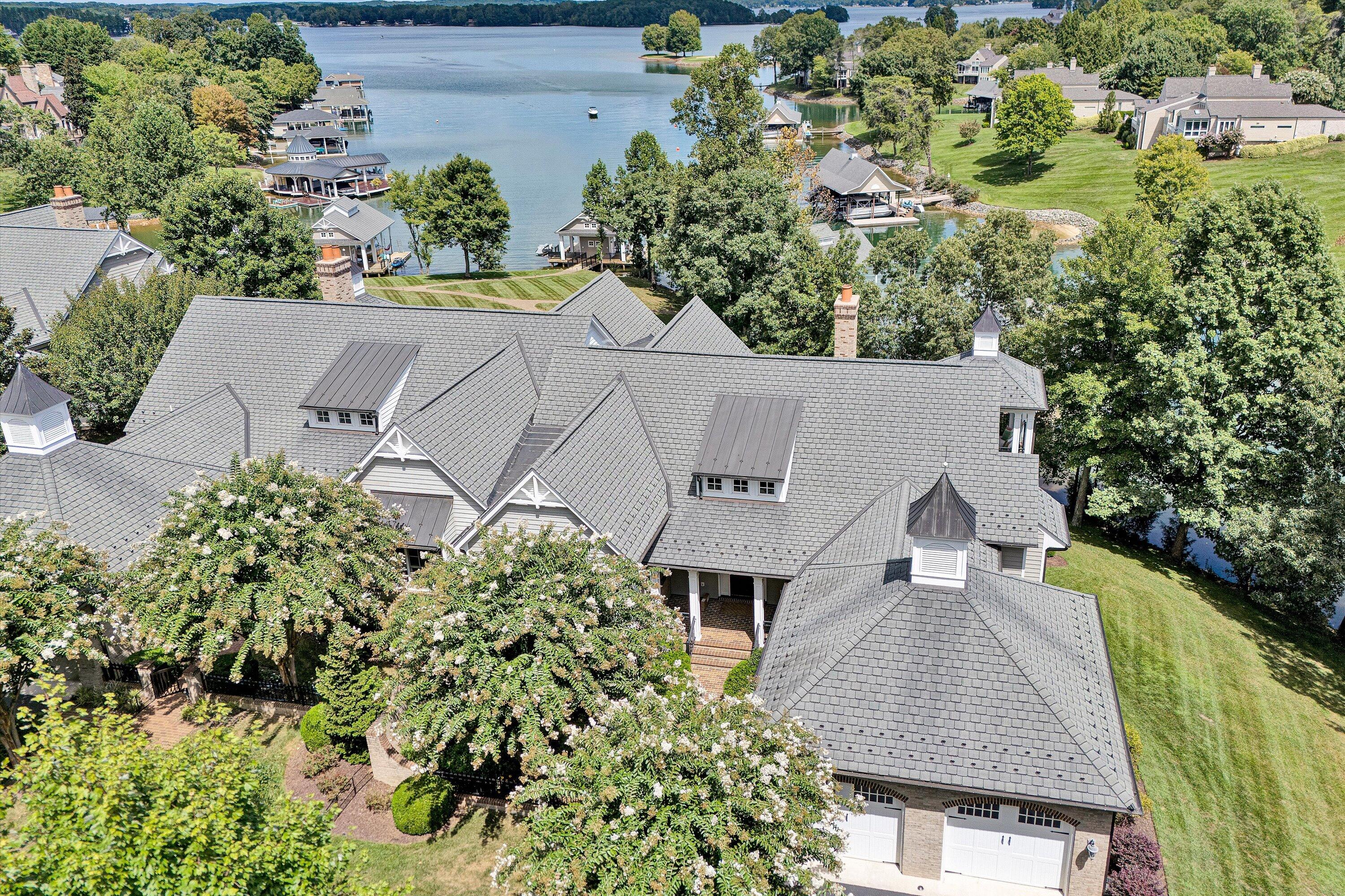 Penhook, Virginia 24137, United States, 4 Bedrooms Bedrooms, ,4 BathroomsBathrooms,Residential,Active,202134