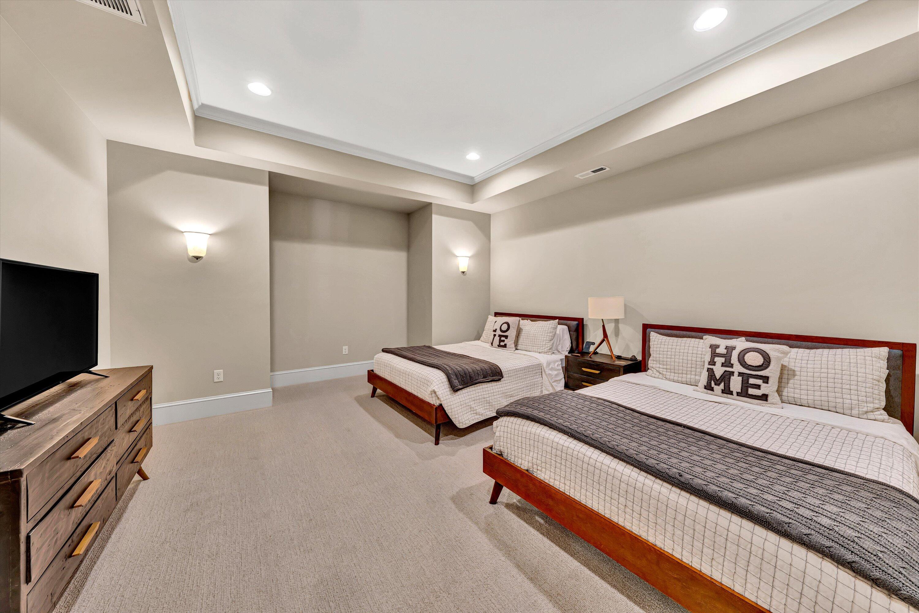 Penhook, Virginia 24137, United States, 4 Bedrooms Bedrooms, ,4 BathroomsBathrooms,Residential,Active,202134