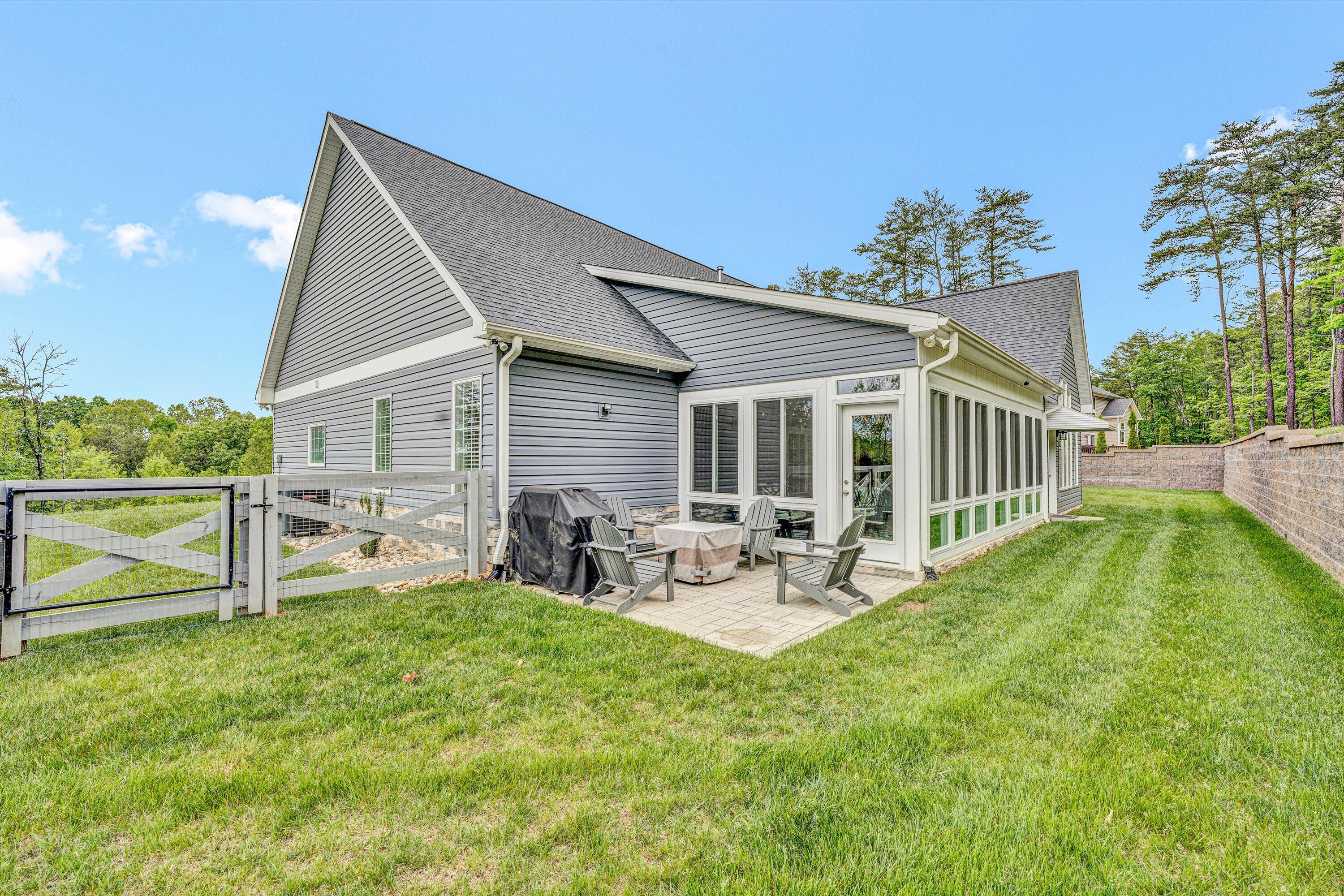 700 Thornblade Way, Blue Ridge, Virginia image 36