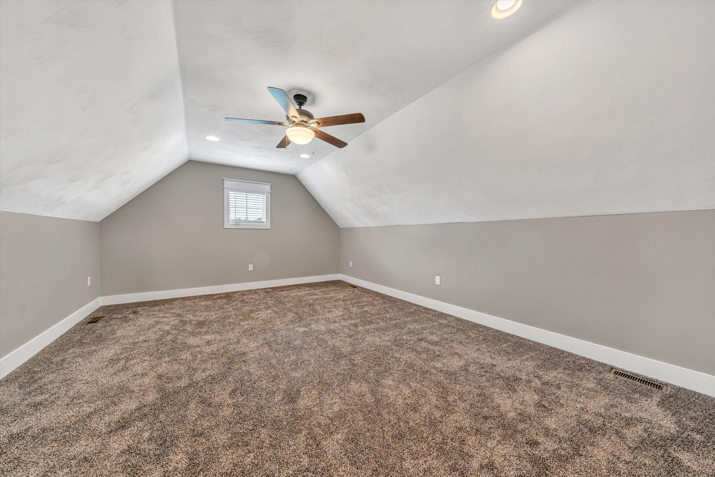 700 Thornblade Way, Blue Ridge, Virginia image 23
