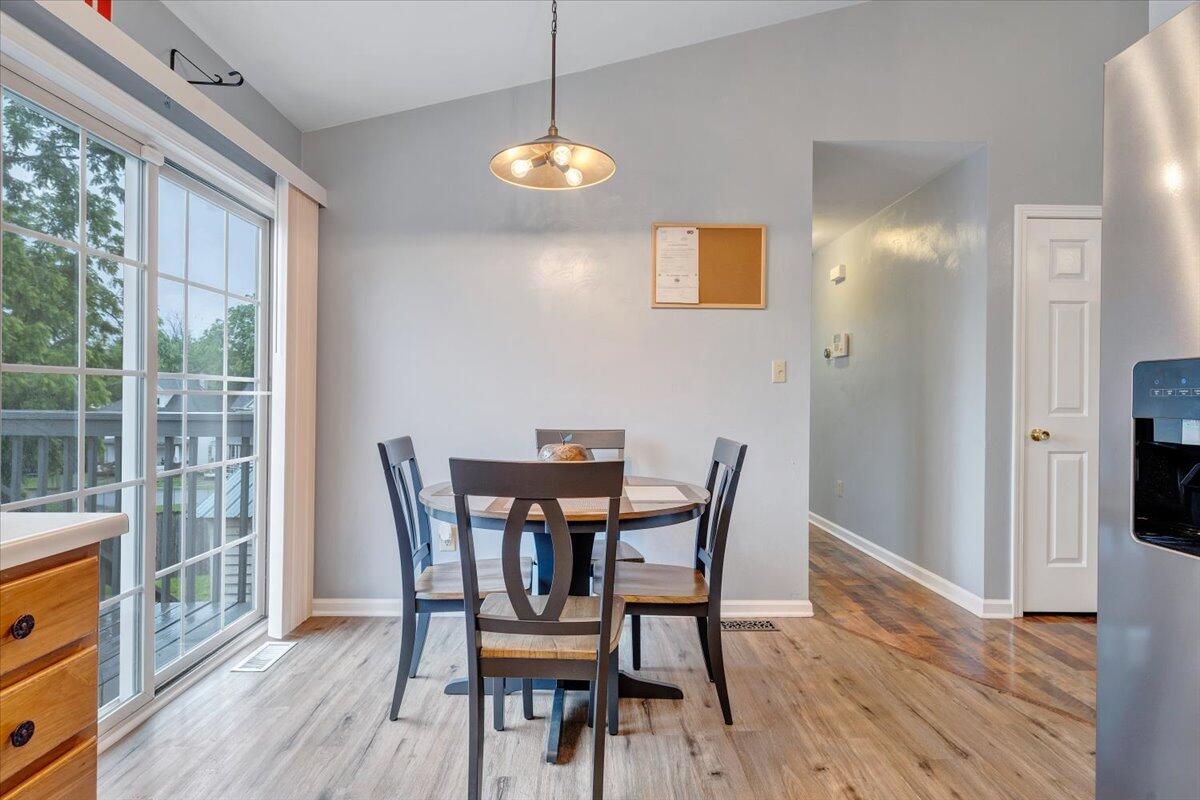 1152 Murray Ave, Roanoke, Ohio image 14