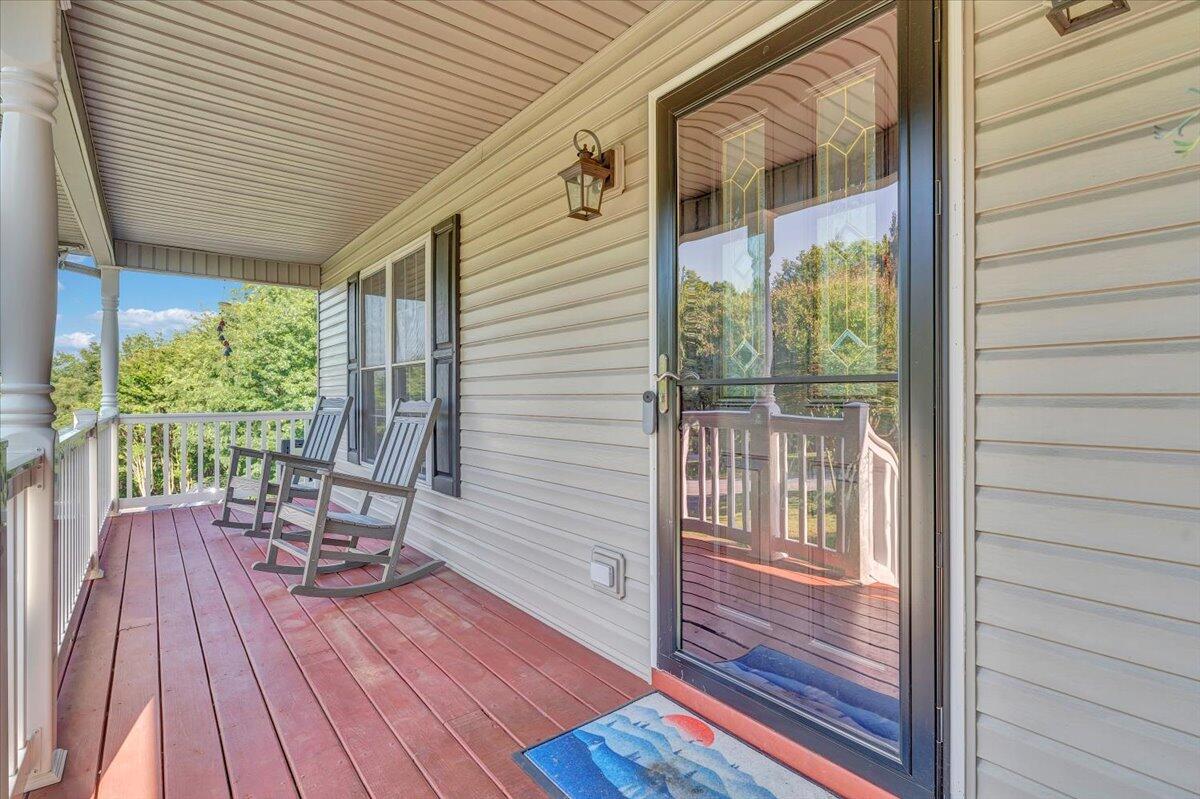 828 Ray St, Roanoke, Ohio image 50