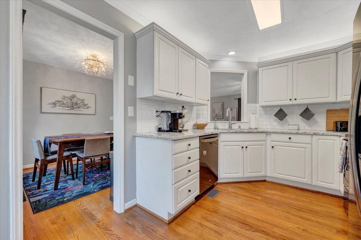 828 Ray St, Roanoke, Ohio image 27