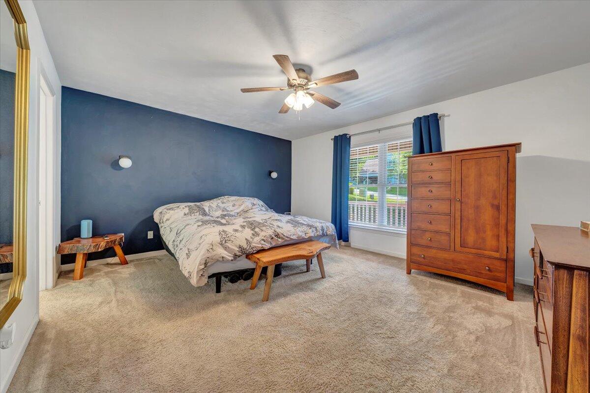 828 Ray St, Roanoke, Ohio image 34
