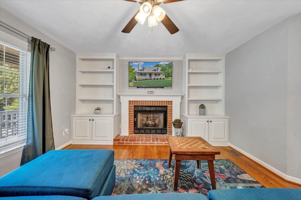 828 Ray St, Roanoke, Ohio image 6
