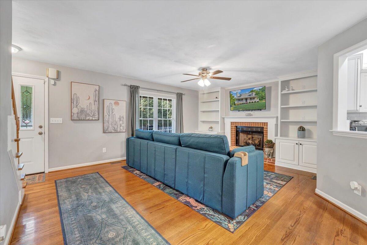 828 Ray St, Roanoke, Ohio image 8
