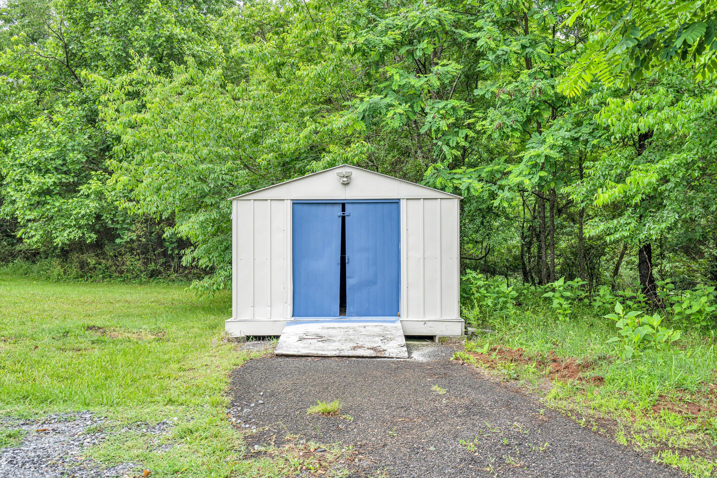 35 Inge Dr, Martinsville, Virginia image 29