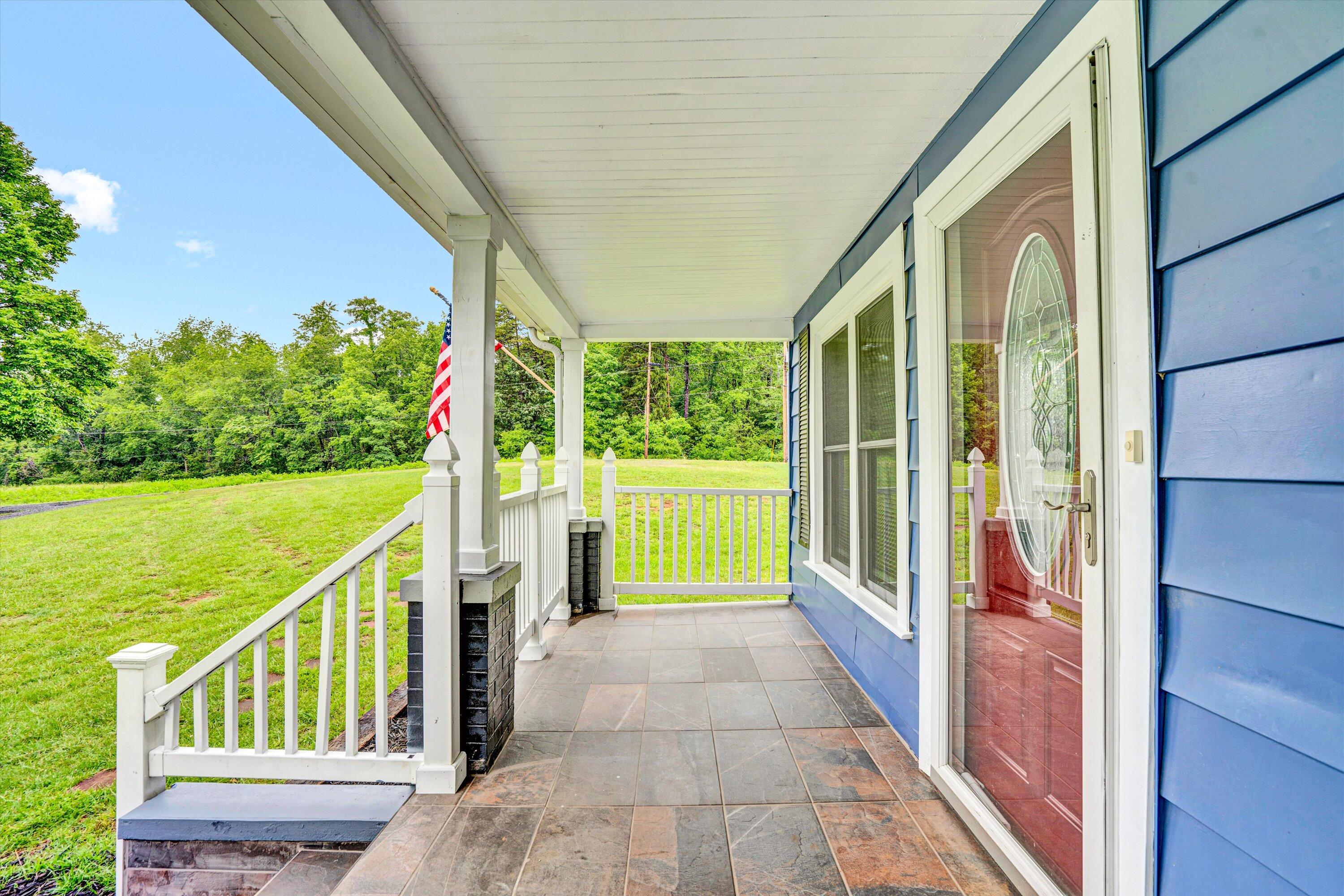 35 Inge Dr, Martinsville, Virginia image 2