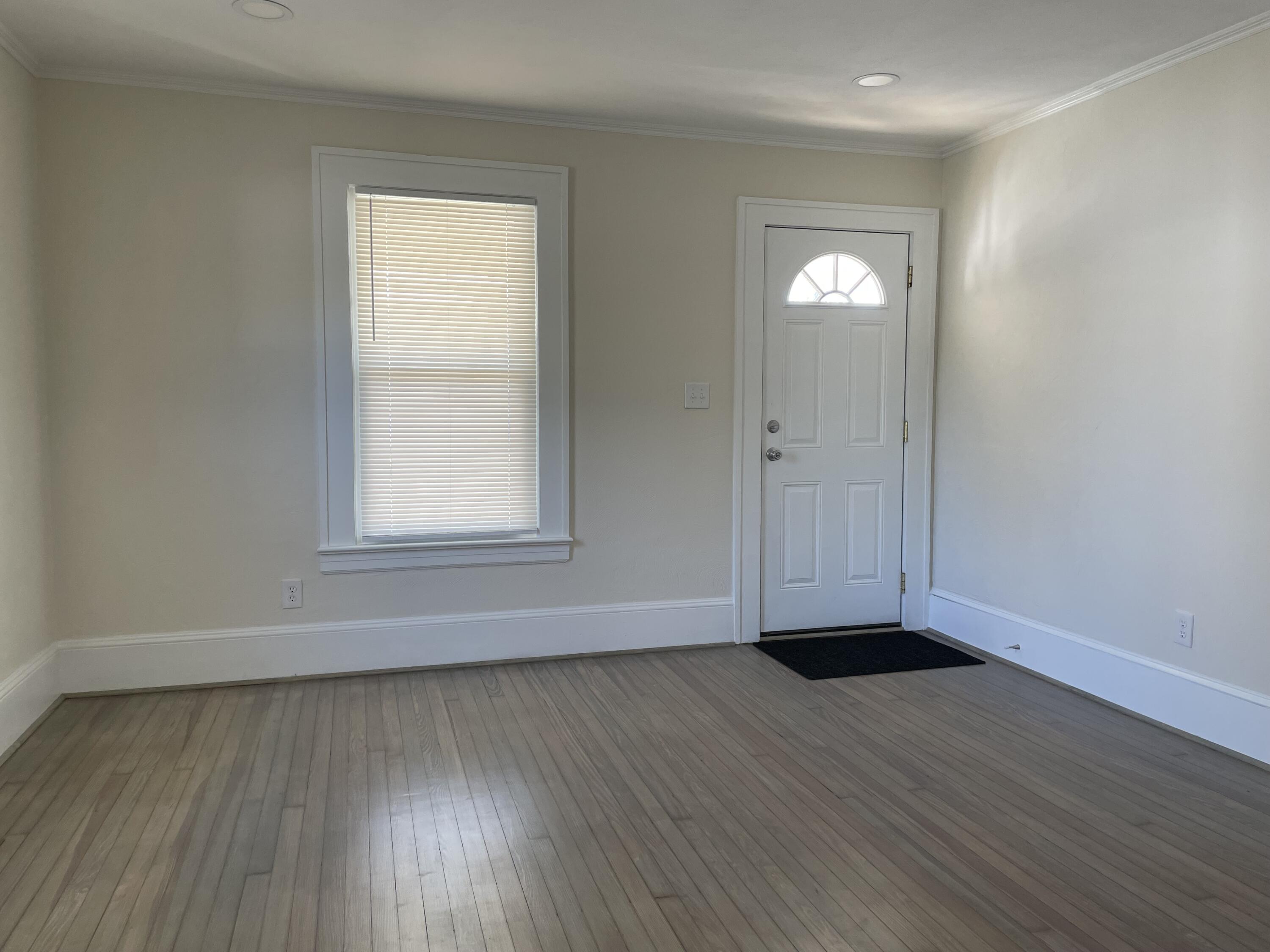 118 Front Ave, Salem, Virginia image 9
